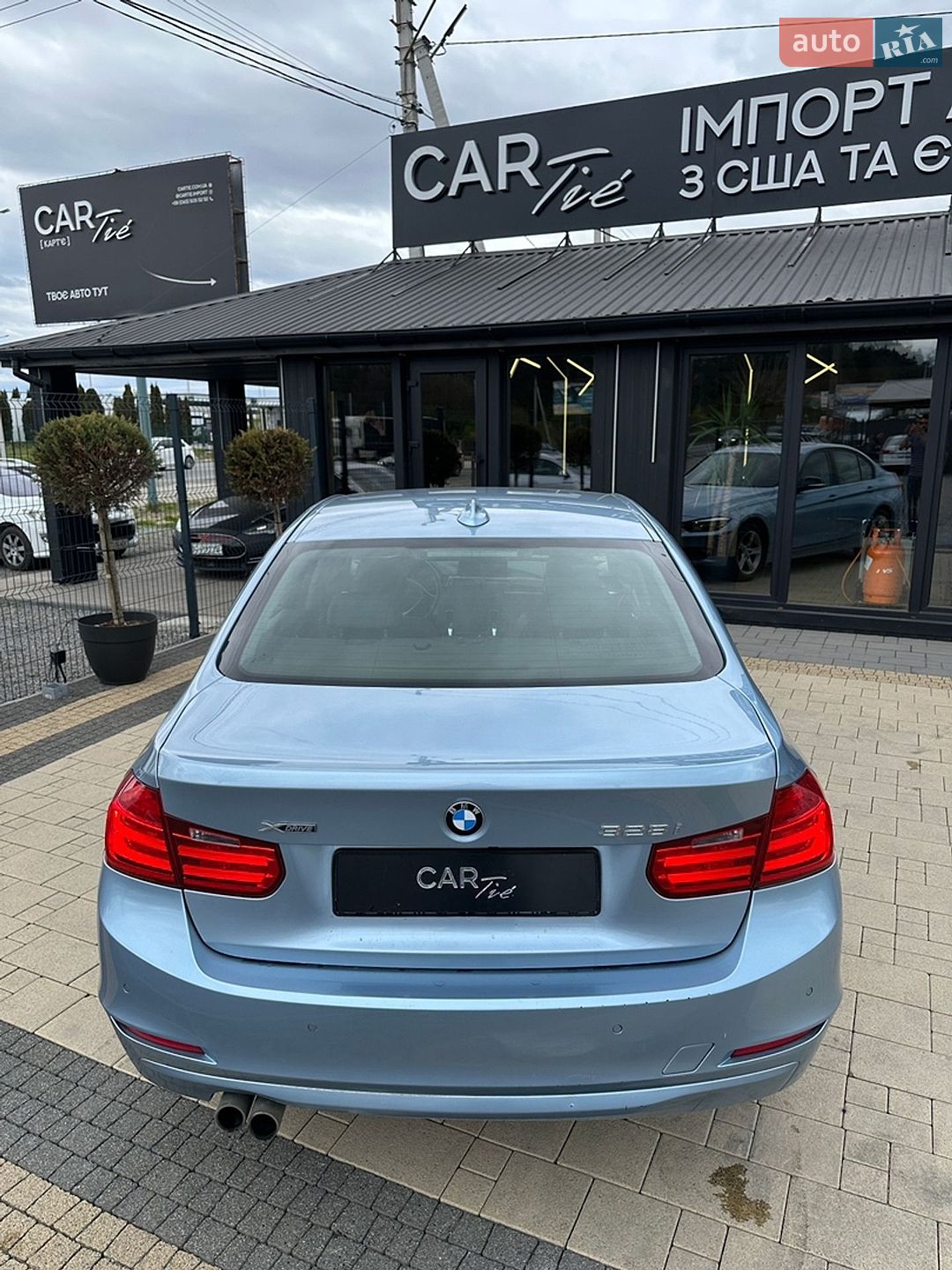 BMW 3 Series 2014 VIN WBA3B5G58FNS14202 фото оголошення 28 з 33