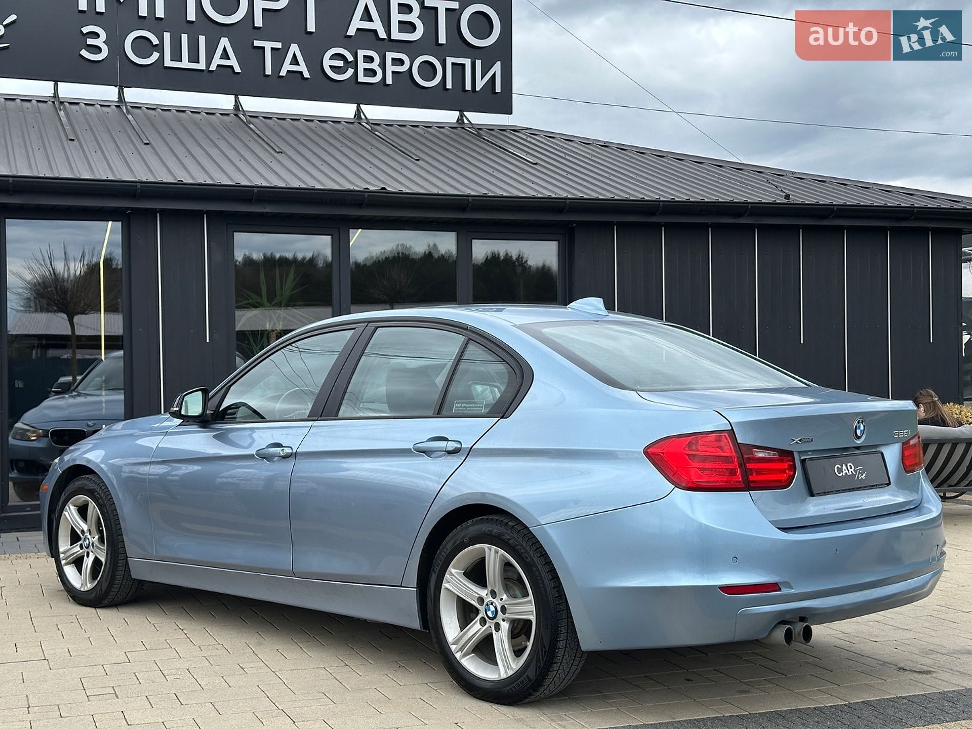 BMW 3 Series 2014 VIN WBA3B5G58FNS14202 фото оголошення 29 з 33
