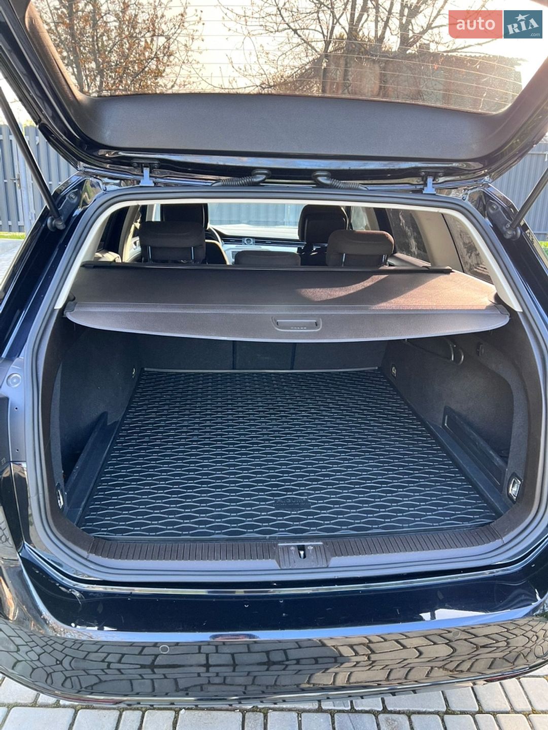 Volkswagen Passat 2015 VIN WVWZZZ3CZFE438968 фото оголошення 10 з 24