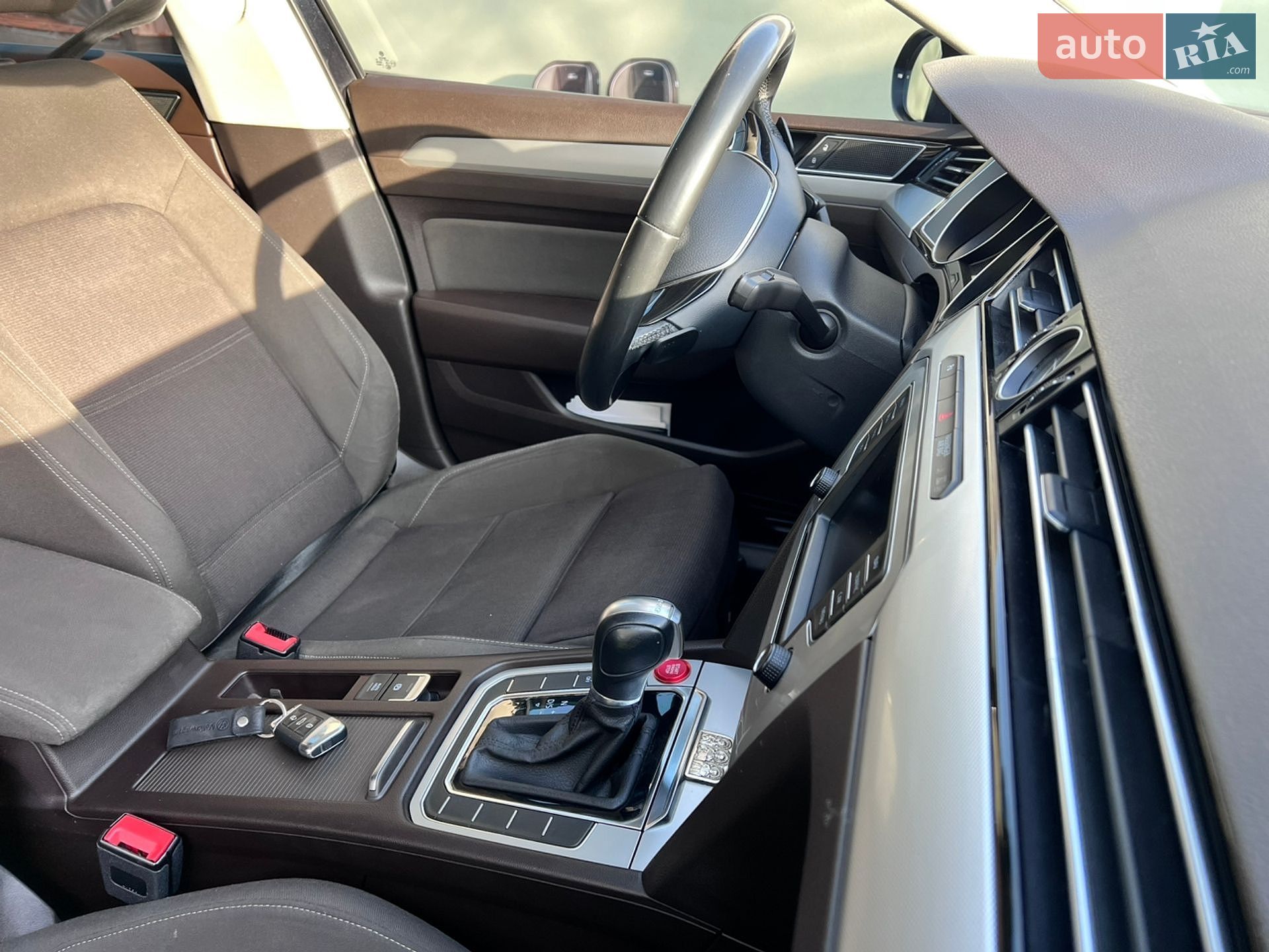 Volkswagen Passat 2015 VIN WVWZZZ3CZFE438968 фото оголошення 18 з 24