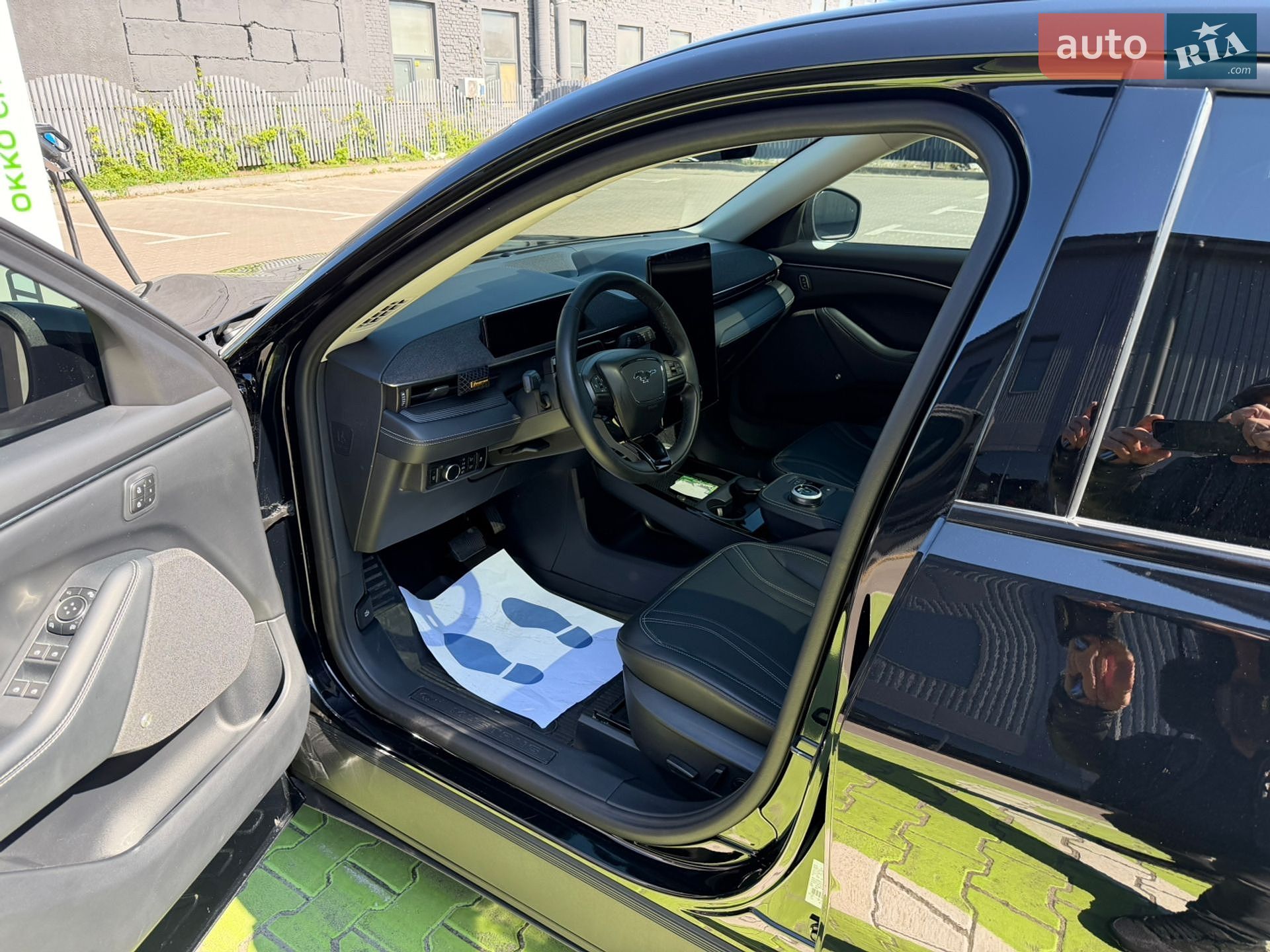Ford Mustang Mach-E 2024 VIN 3FMTK3SU7RMA21099 фото оголошення 2 з 59