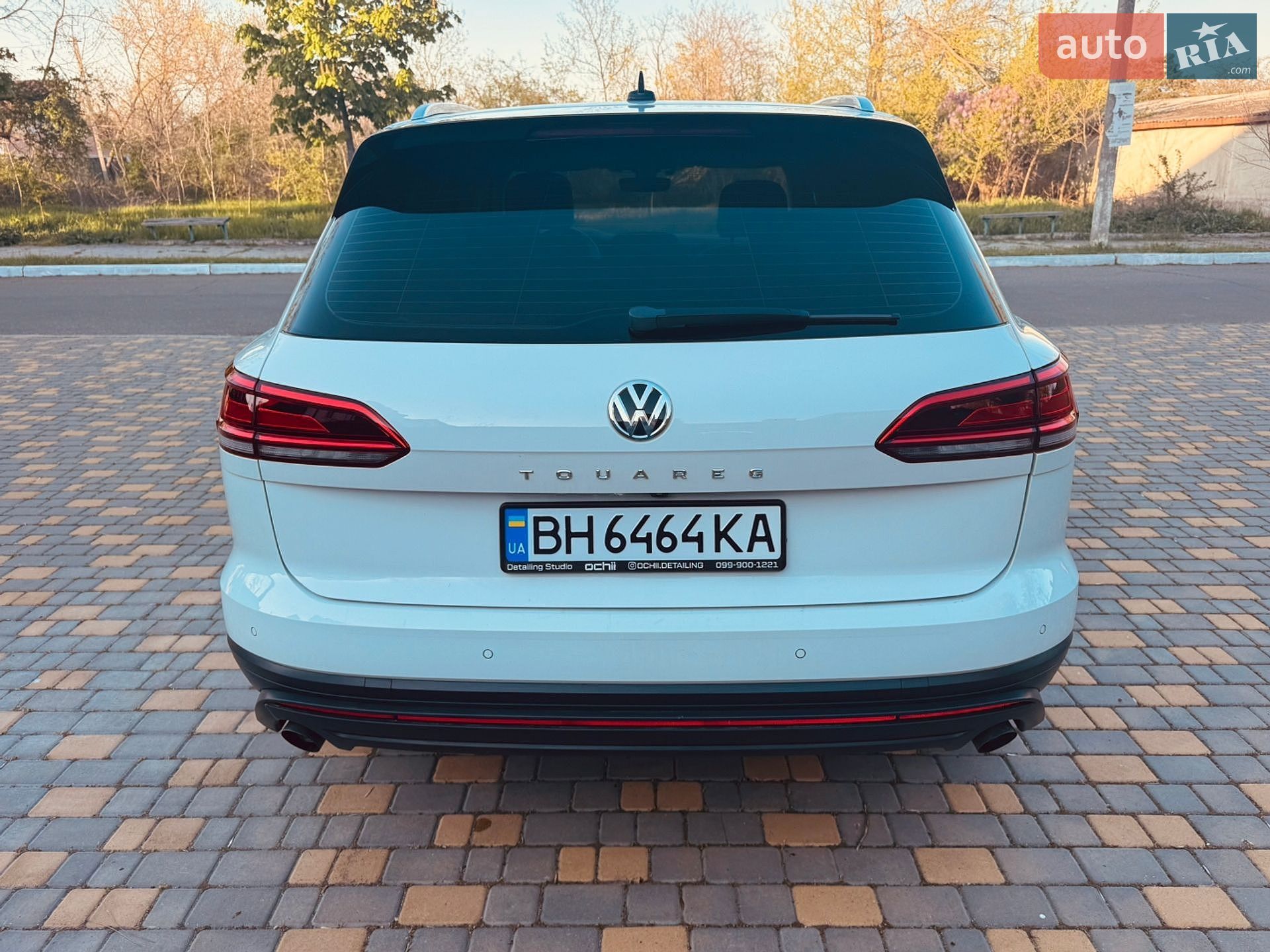 Volkswagen Touareg 2019 VIN WVGZZZCRZLD014898 фото оголошення 19 з 65
