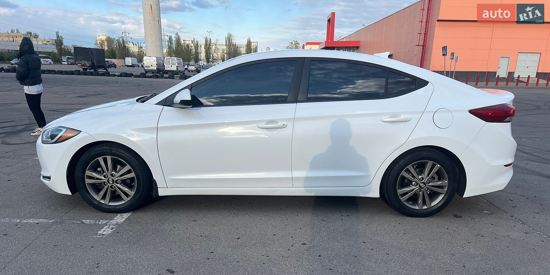 Hyundai Elantra 2018 VIN 5NPD84LF4JH346817 фото оголошення 8 з 17