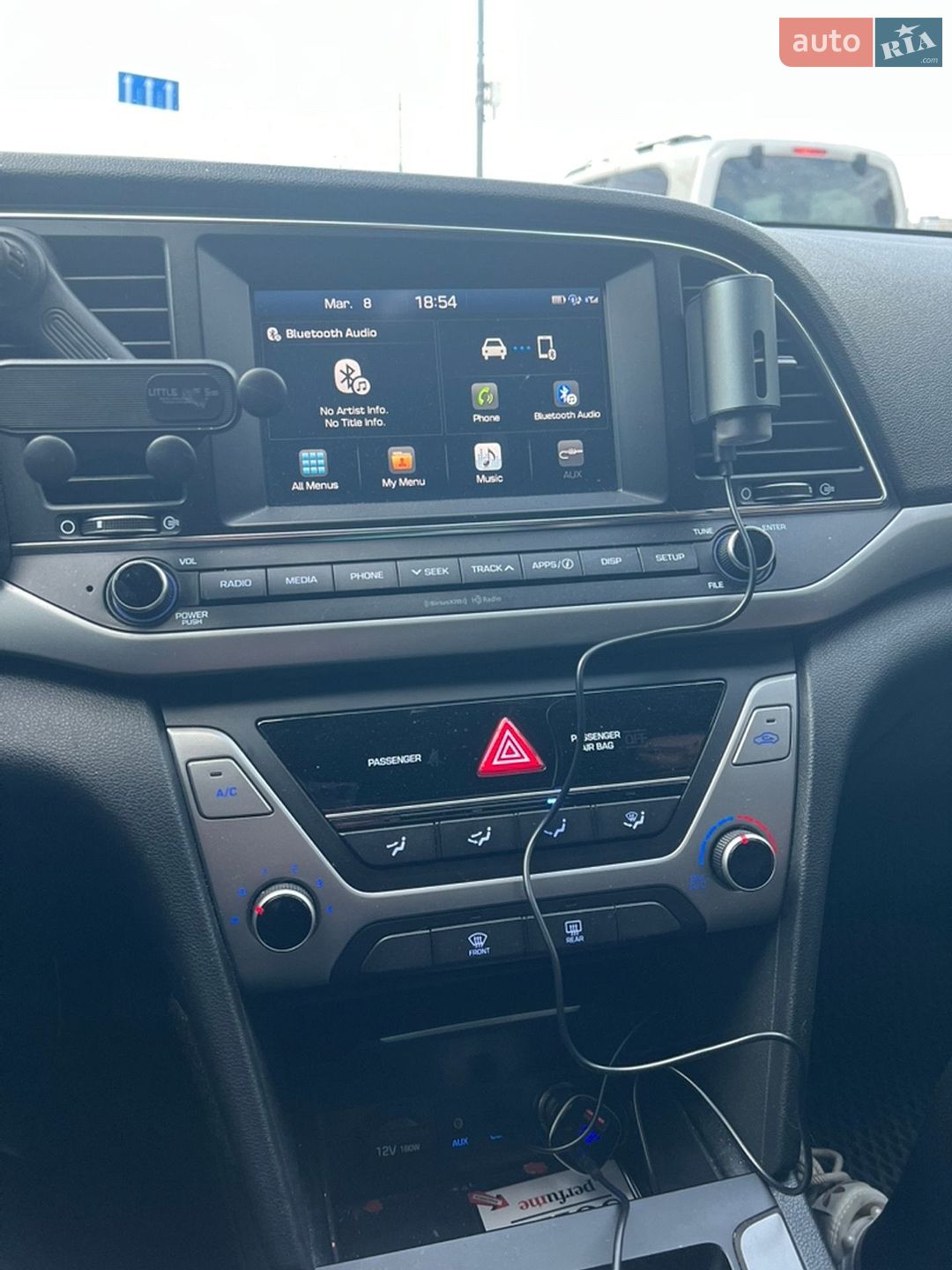 Hyundai Elantra 2018 VIN 5NPD84LF4JH346817 фото оголошення 16 з 17