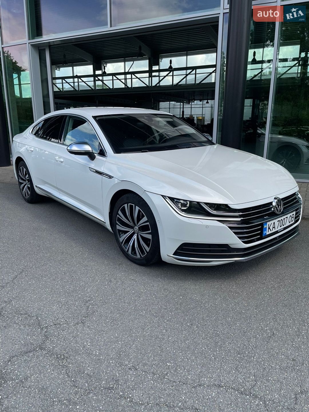 Volkswagen Arteon 2017 VIN WVWZZZ3HZJE514317 фото оголошення 8 з 52