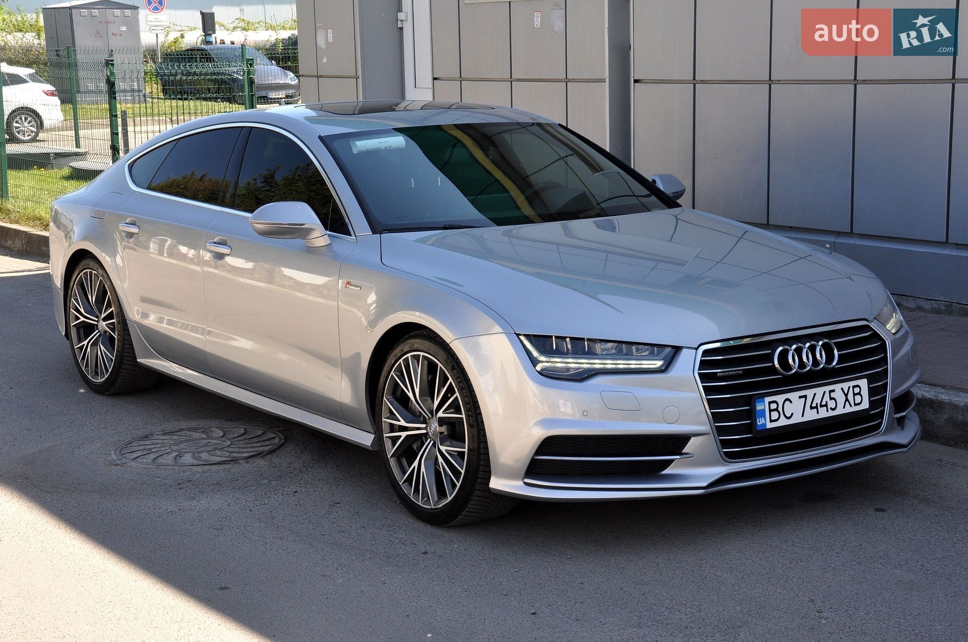 Audi A7 Sportback 2016 VIN WAUWGAFC2GN121474 фото оголошення 7 з 58