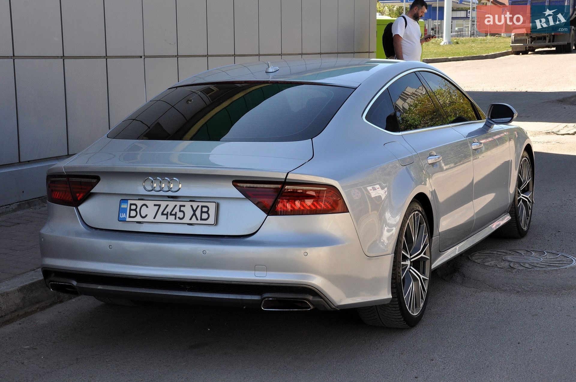 Audi A7 Sportback 2016 VIN WAUWGAFC2GN121474 фото оголошення 9 з 58