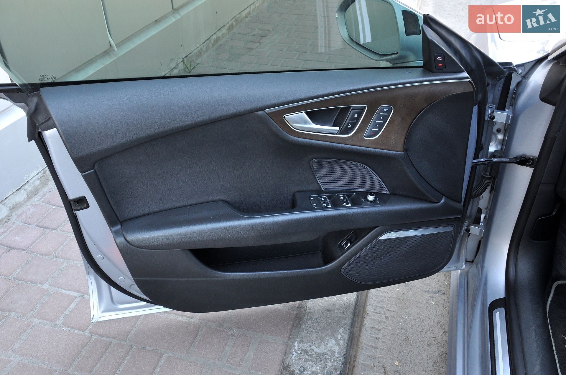 Audi A7 Sportback 2016 VIN WAUWGAFC2GN121474 фото оголошення 15 з 58