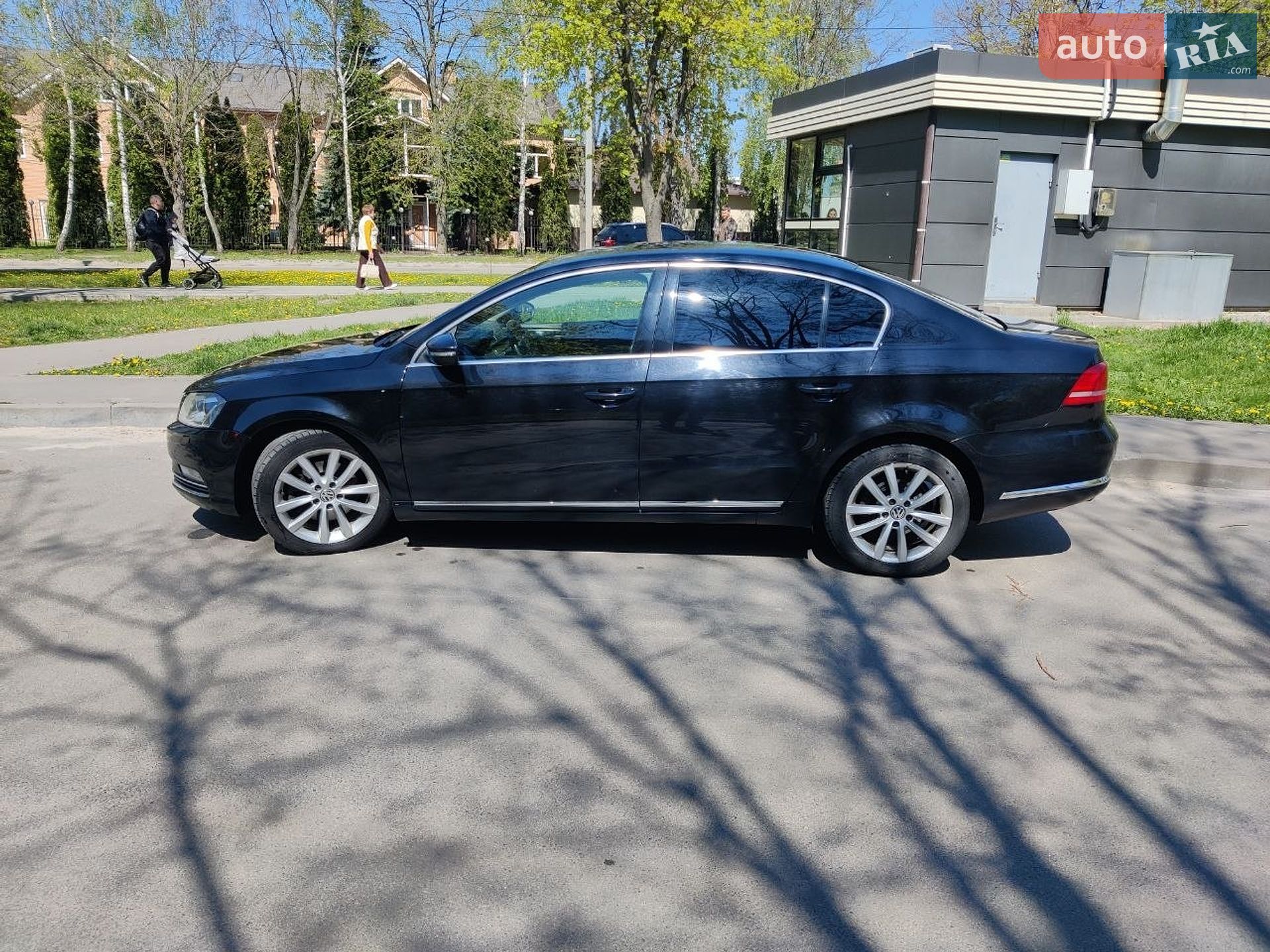 Volkswagen Passat 2011 VIN WVWZZZ3CZCP037760 фото оголошення 4 з 53