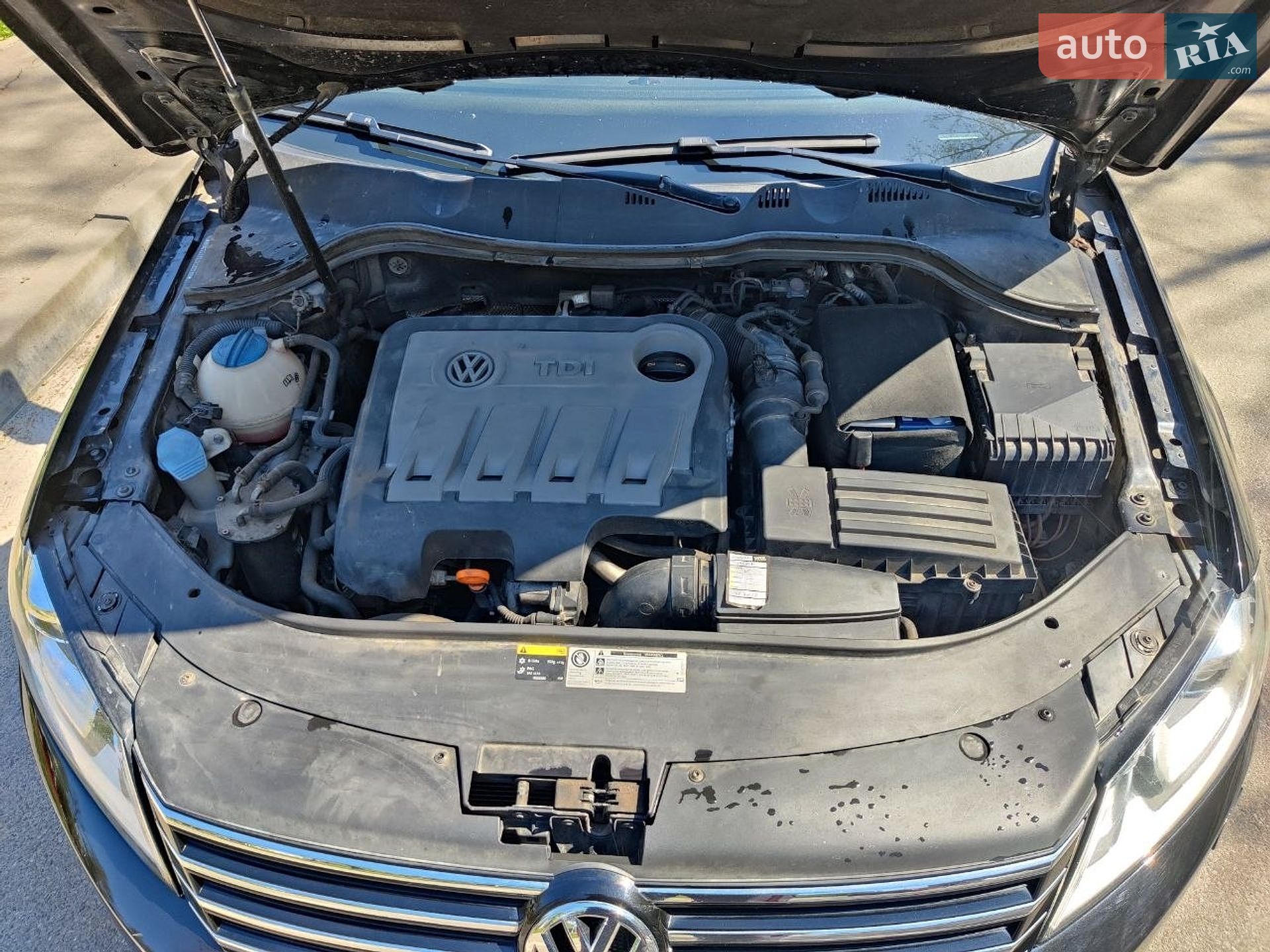 Volkswagen Passat 2011 VIN WVWZZZ3CZCP037760 фото оголошення 8 з 53