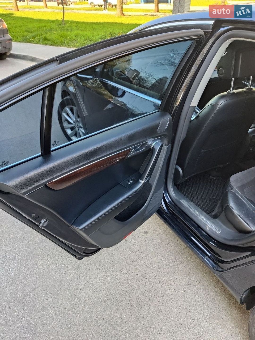 Volkswagen Passat 2011 VIN WVWZZZ3CZCP037760 фото оголошення 19 з 53