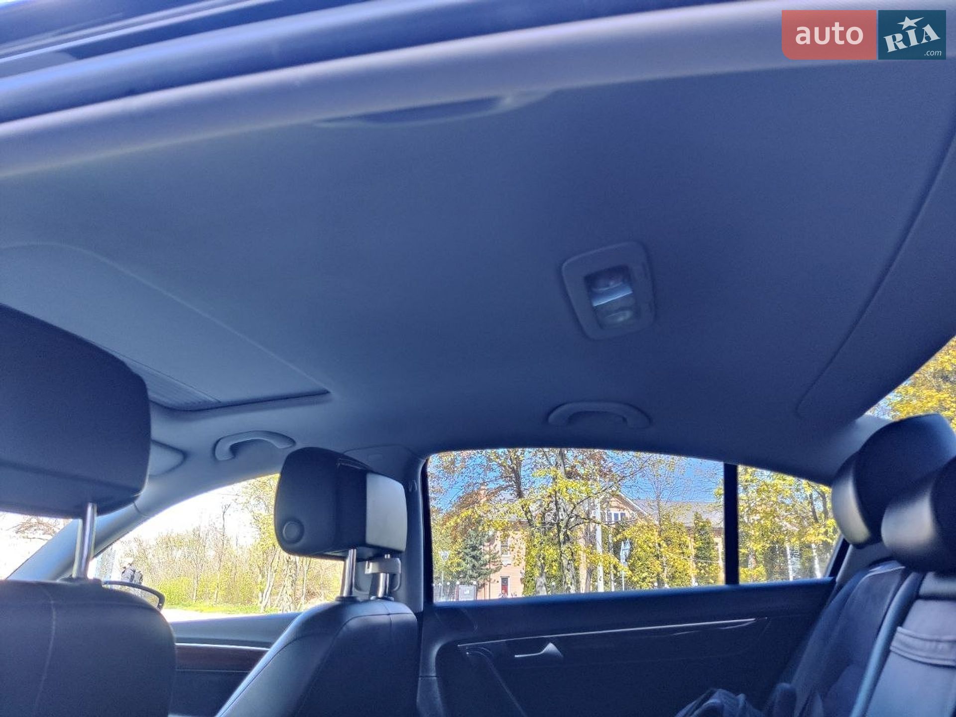 Volkswagen Passat 2011 VIN WVWZZZ3CZCP037760 фото оголошення 37 з 53