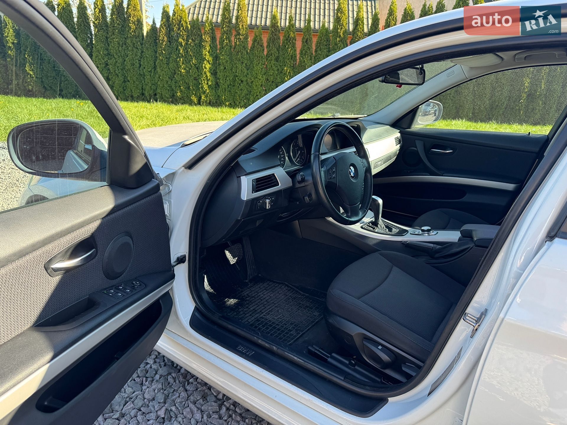 BMW 3 Series 2009 VIN WBAPF51010A417823 фото оголошення 10 з 24