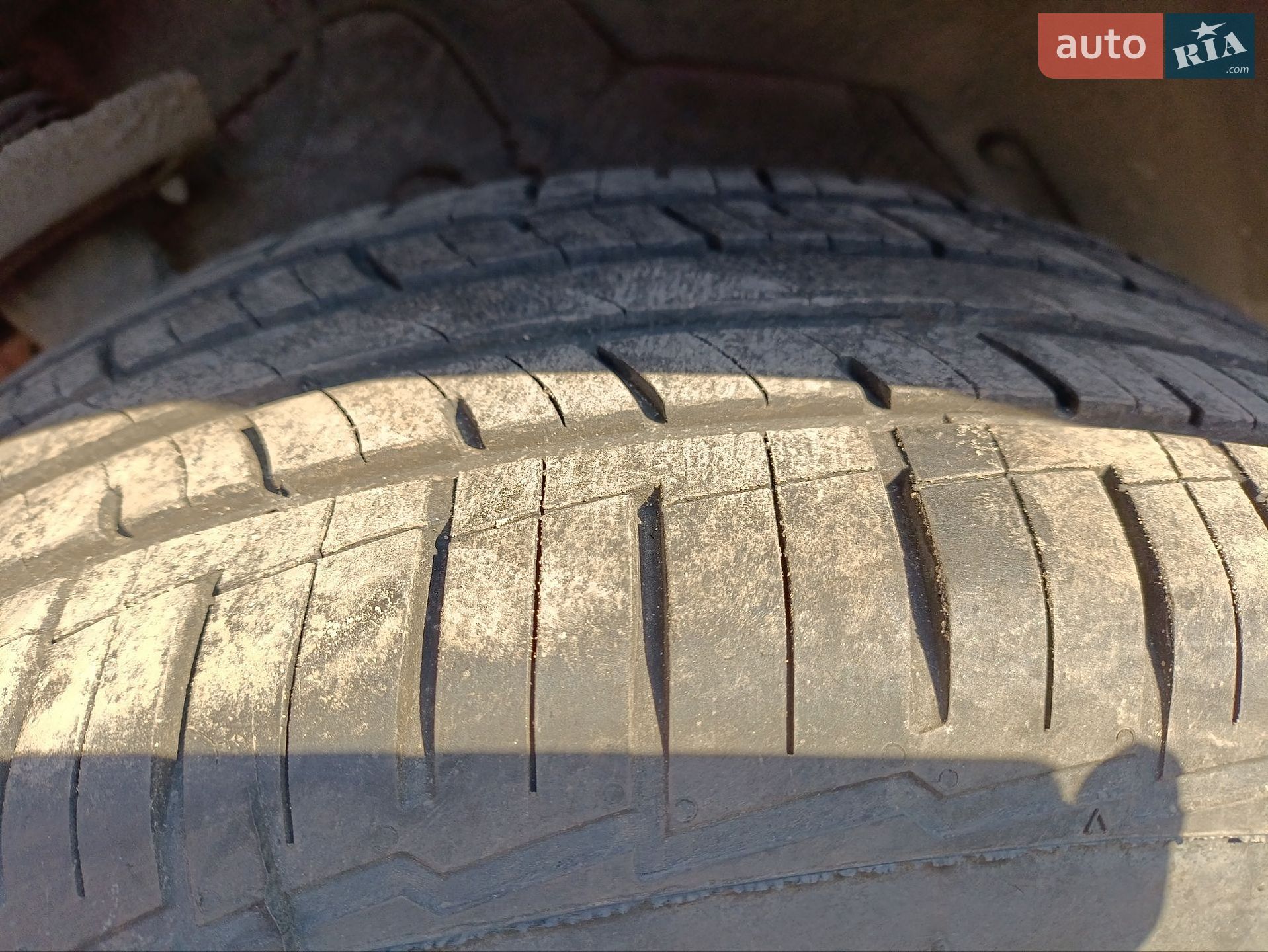 Jeep Cherokee 2020 VIN 1C4PJLCB6MD174101 фото оголошення 49 з 58