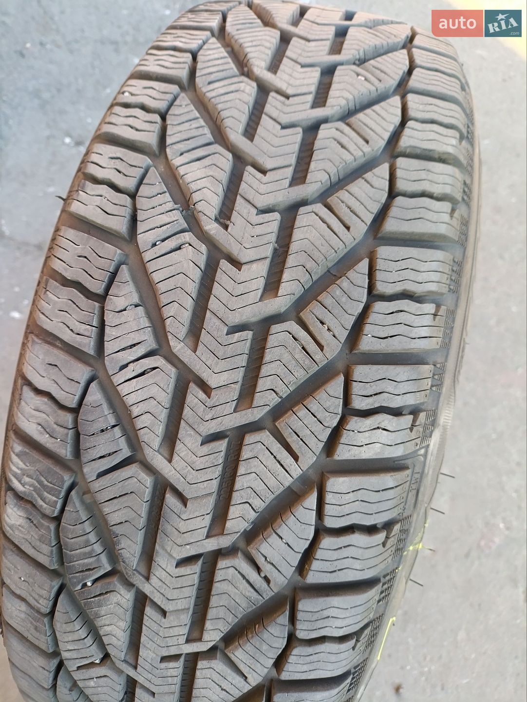 Jeep Cherokee 2020 VIN 1C4PJLCB6MD174101 фото оголошення 52 з 58