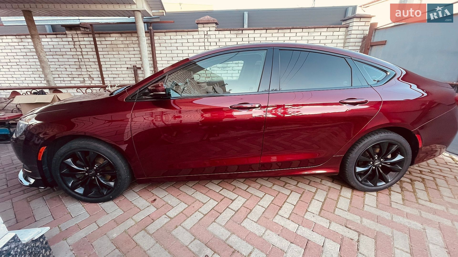 Chrysler 200 2015 VIN 1C3CCCCB5GN146995 фото оголошення 13 з 18