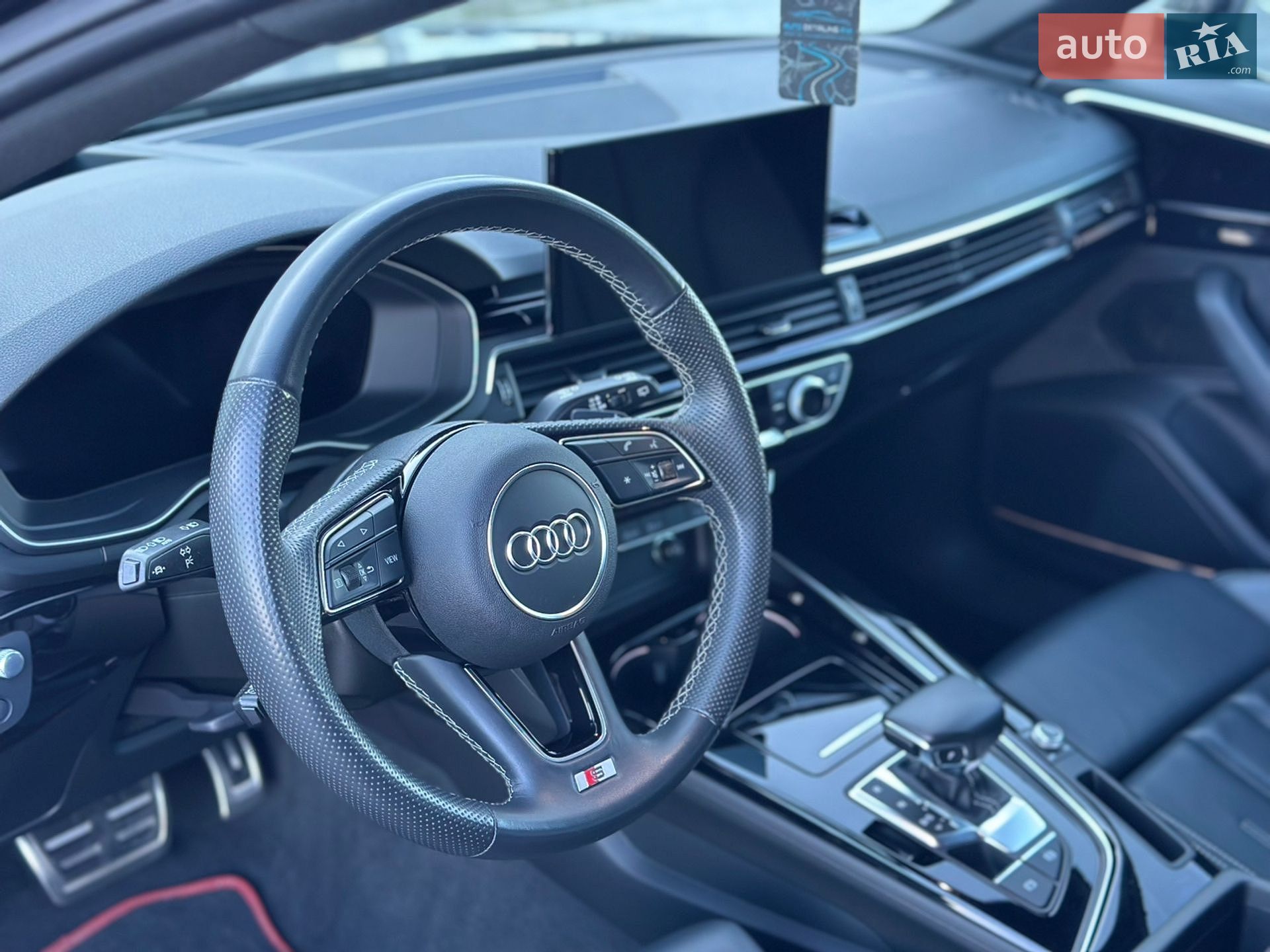 Audi A4 2022 VIN WAUZZZF40NA032019 фото оголошення 17 з 67