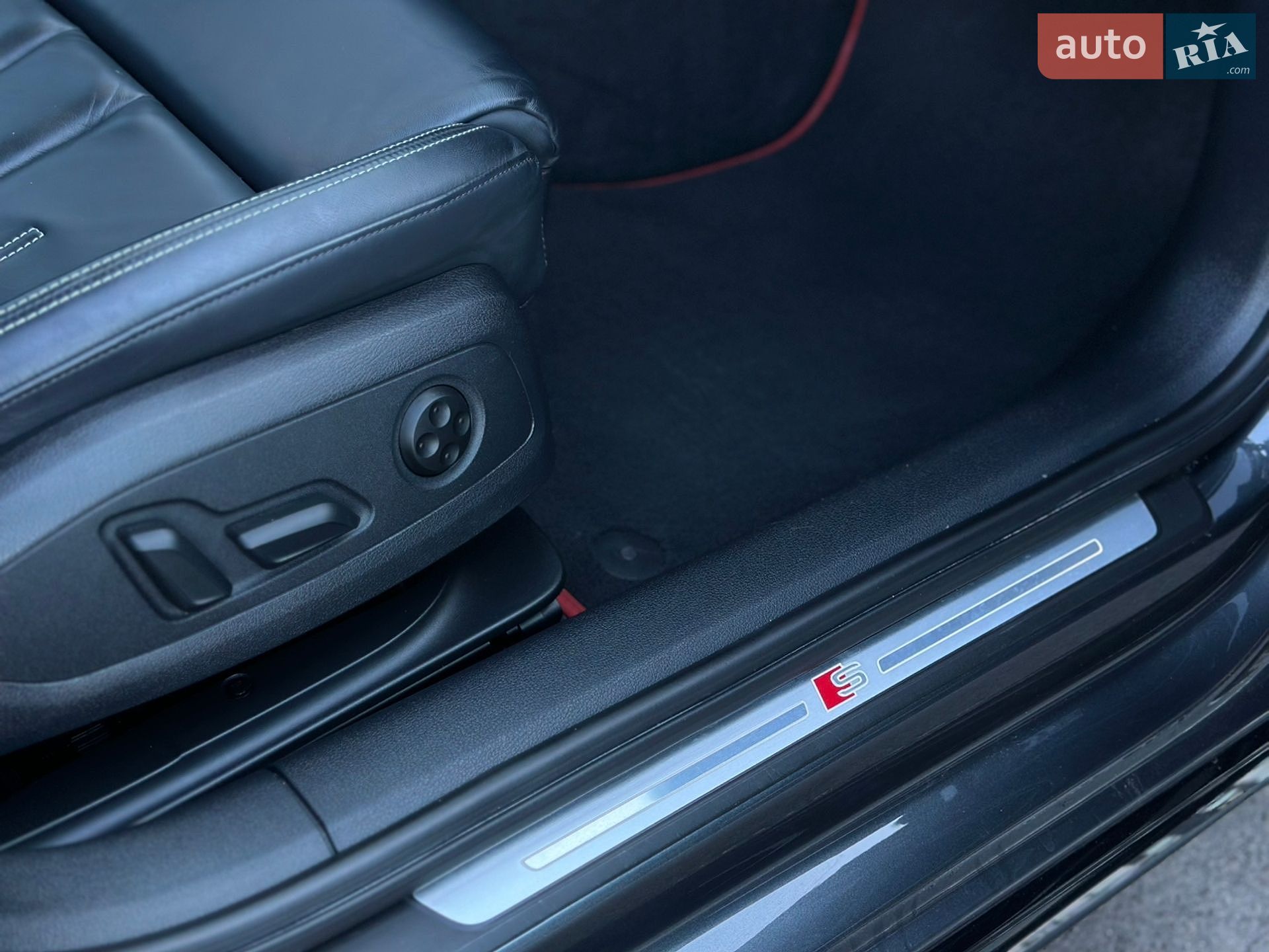 Audi A4 2022 VIN WAUZZZF40NA032019 фото оголошення 29 з 67