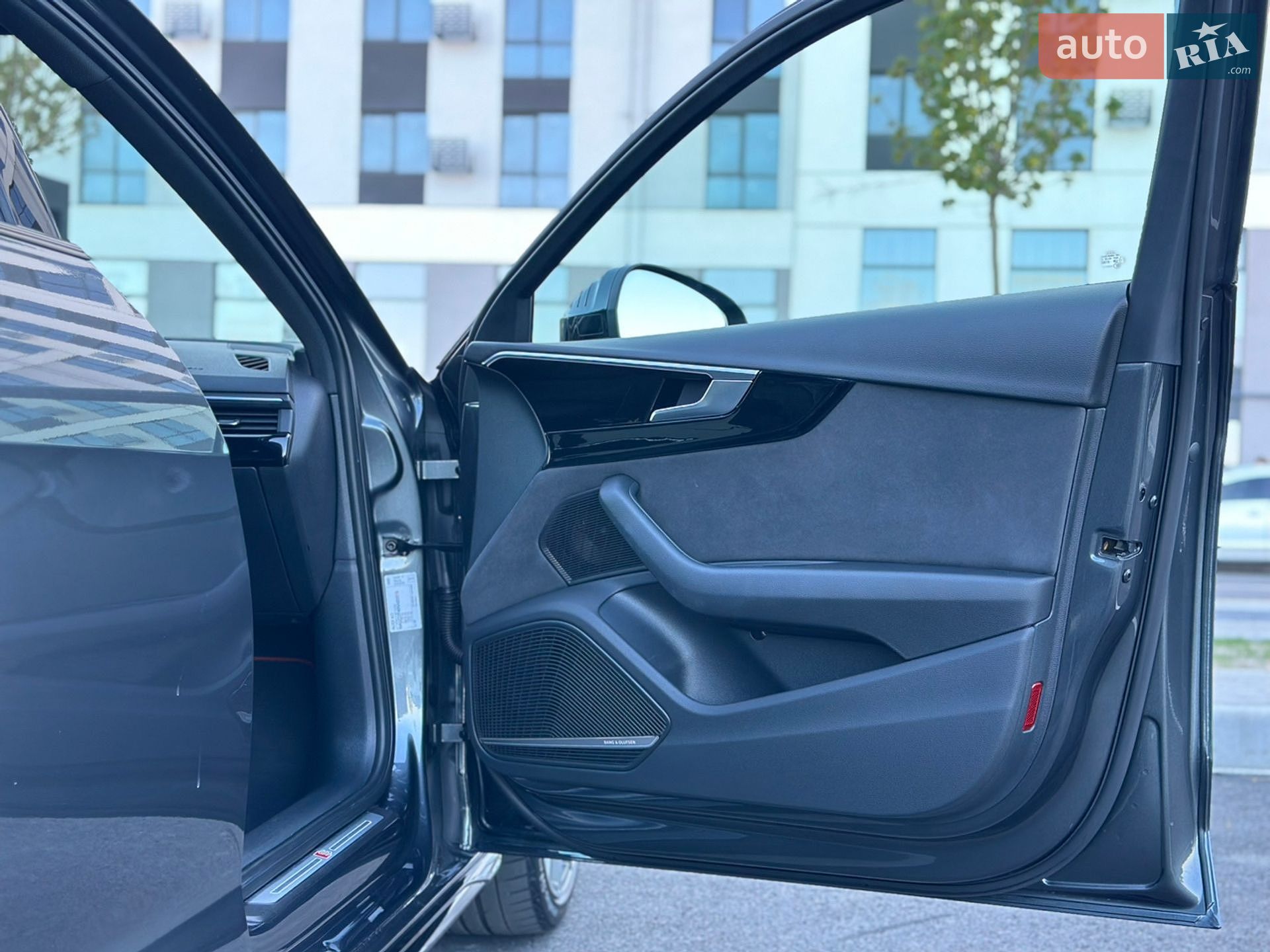 Audi A4 2022 VIN WAUZZZF40NA032019 фото оголошення 28 з 67