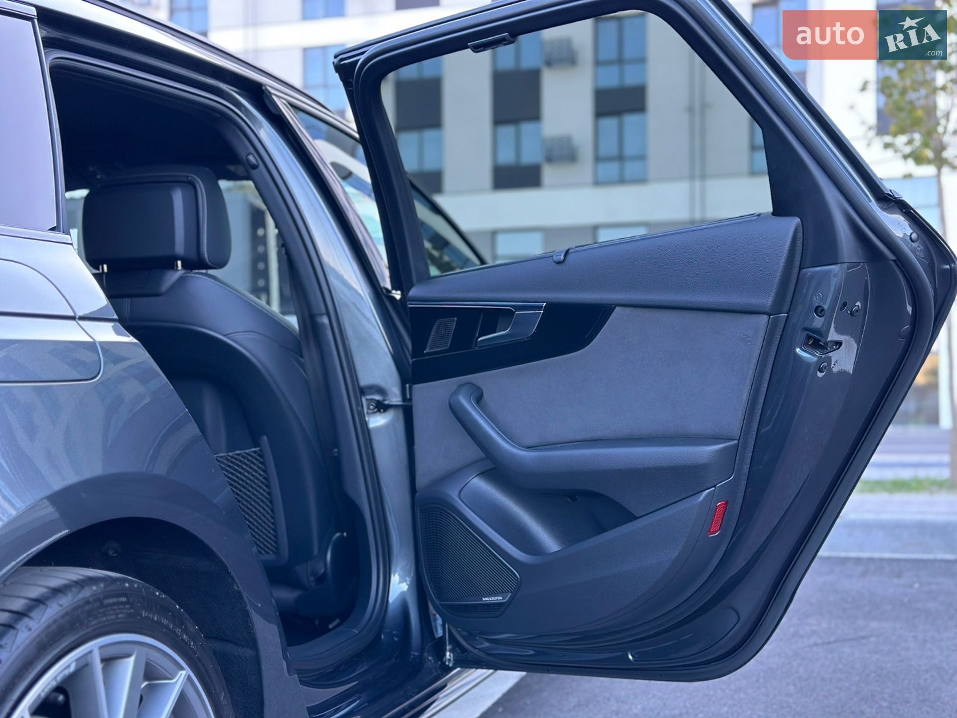 Audi A4 2022 VIN WAUZZZF40NA032019 фото оголошення 33 з 67