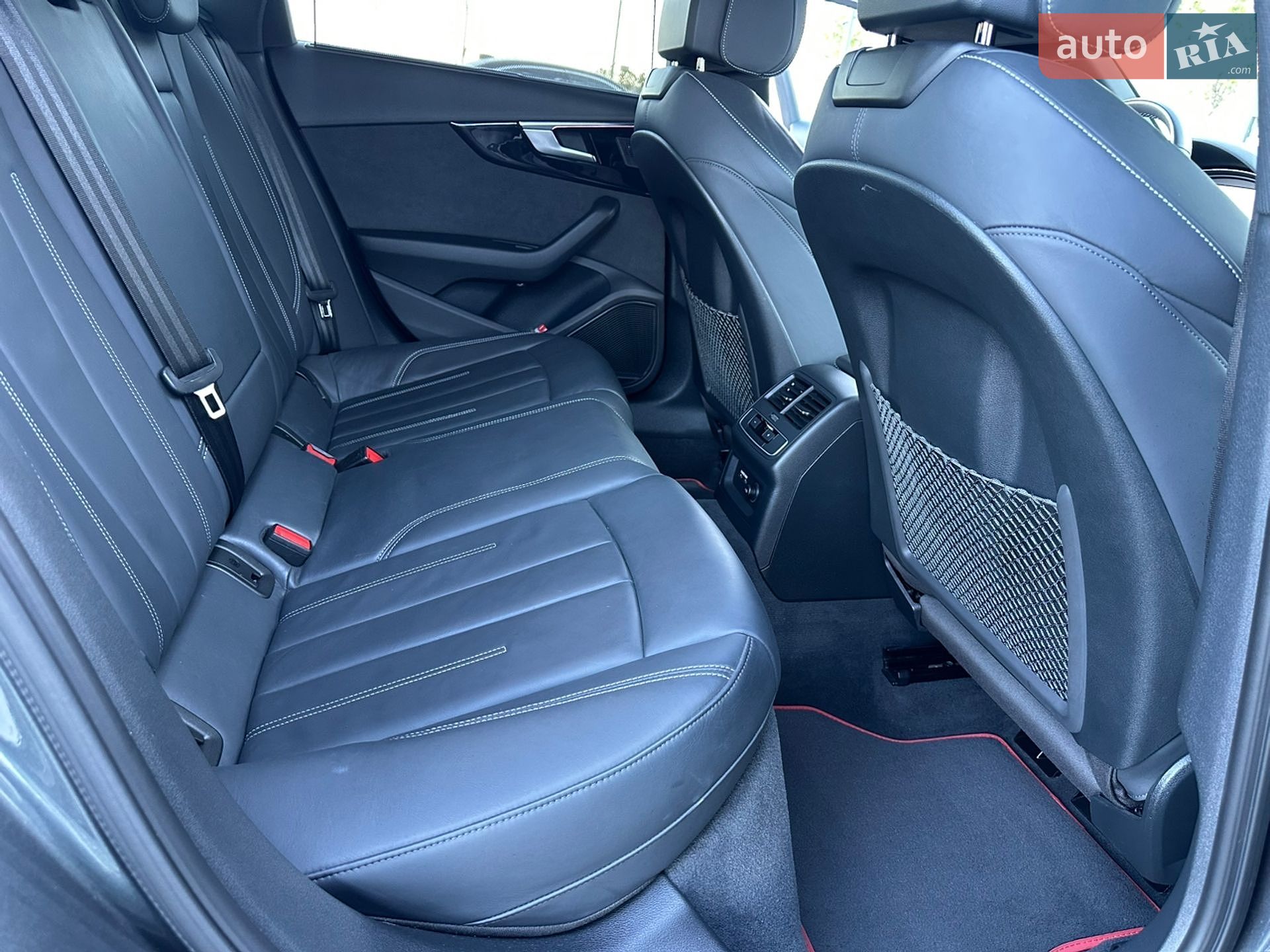 Audi A4 2022 VIN WAUZZZF40NA032019 фото оголошення 36 з 67