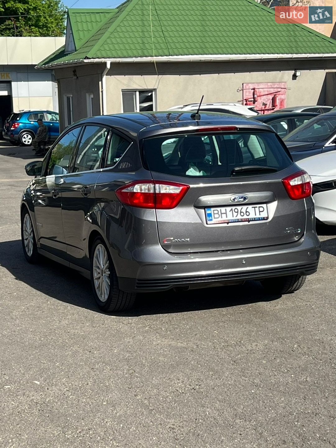 Ford C-Max 2014 VIN 1FADP5BU2EL504698 фото оголошення 5 з 36