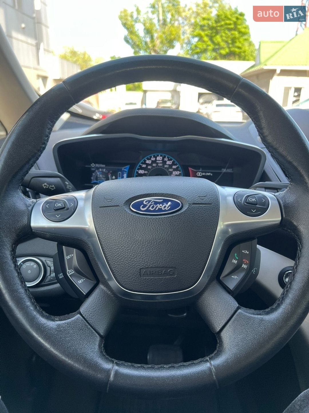 Ford C-Max 2014 VIN 1FADP5BU2EL504698 фото оголошення 12 з 36