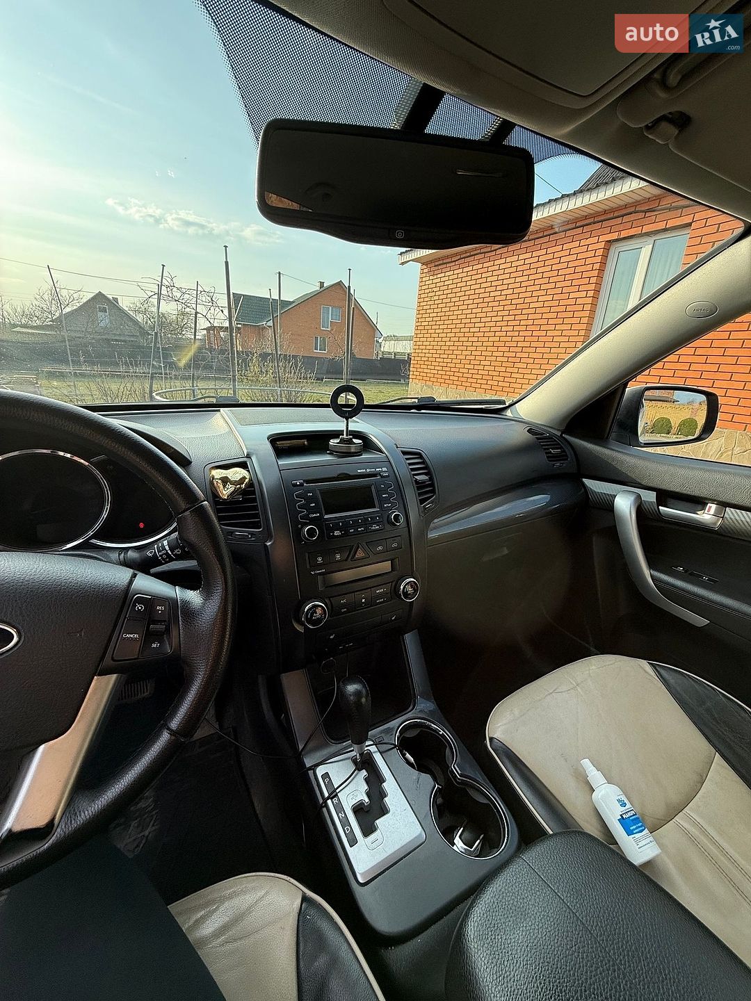 Kia Sorento 2010 VIN KNAKU814BA5075100 фото оголошення 10 з 13