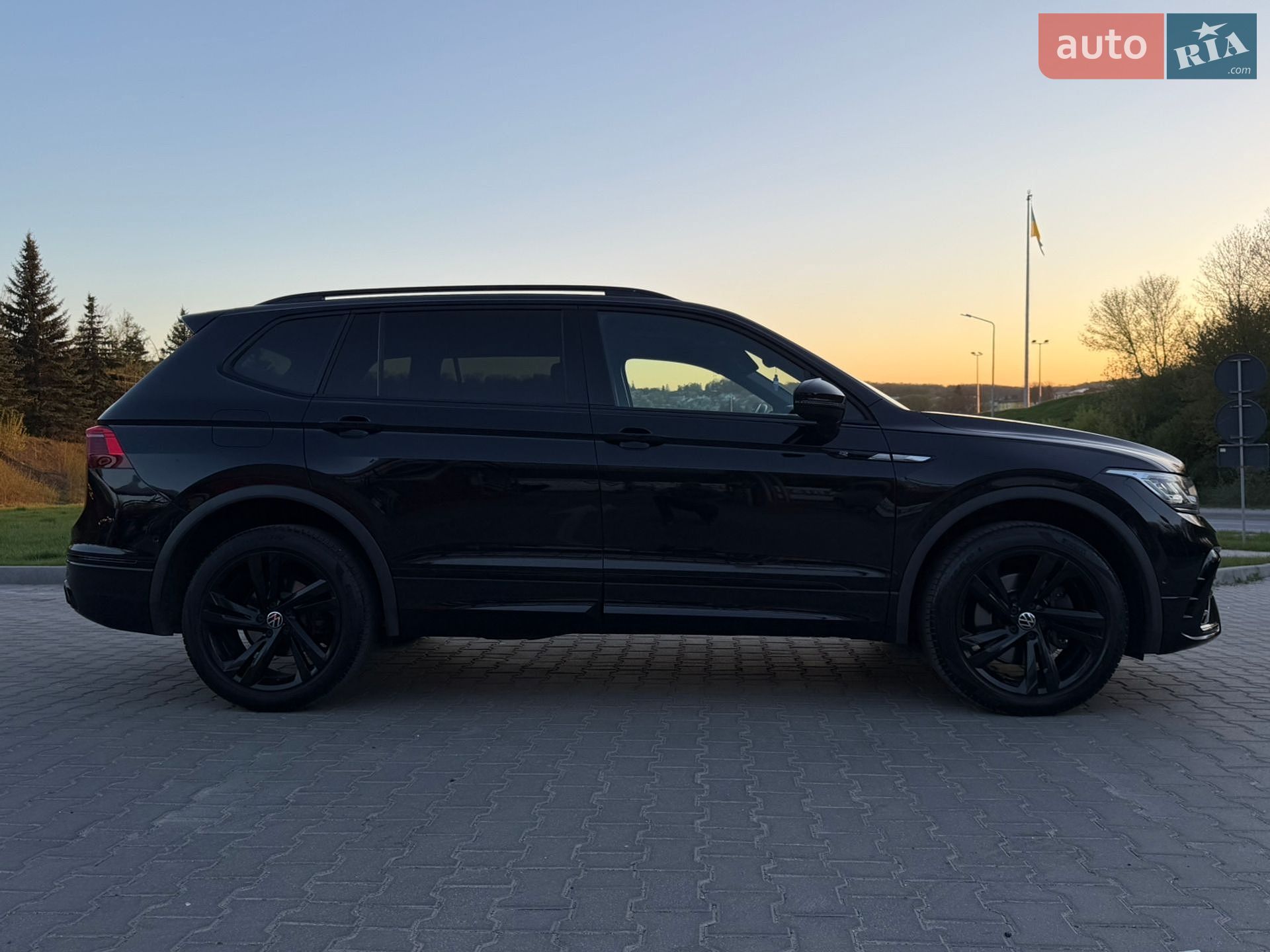 Volkswagen Tiguan Allspace 2023 VIN WVGZZZ5NZNM090332 фото оголошення 10 з 42