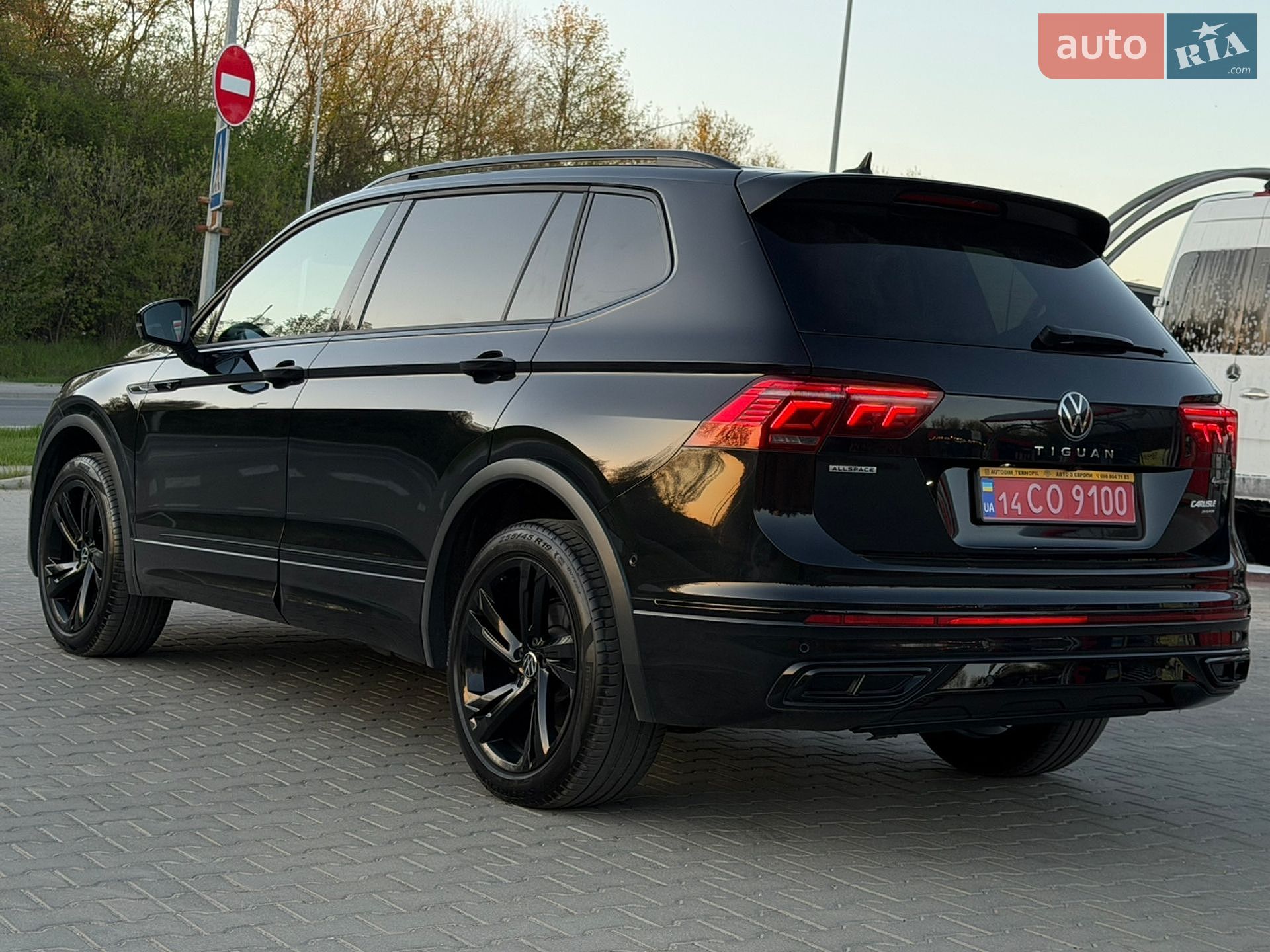 Volkswagen Tiguan Allspace 2023 VIN WVGZZZ5NZNM090332 фото оголошення 3 з 42