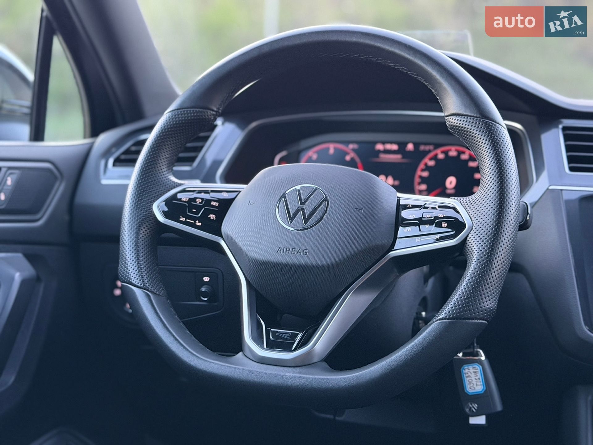 Volkswagen Tiguan Allspace 2023 VIN WVGZZZ5NZNM090332 фото оголошення 33 з 42