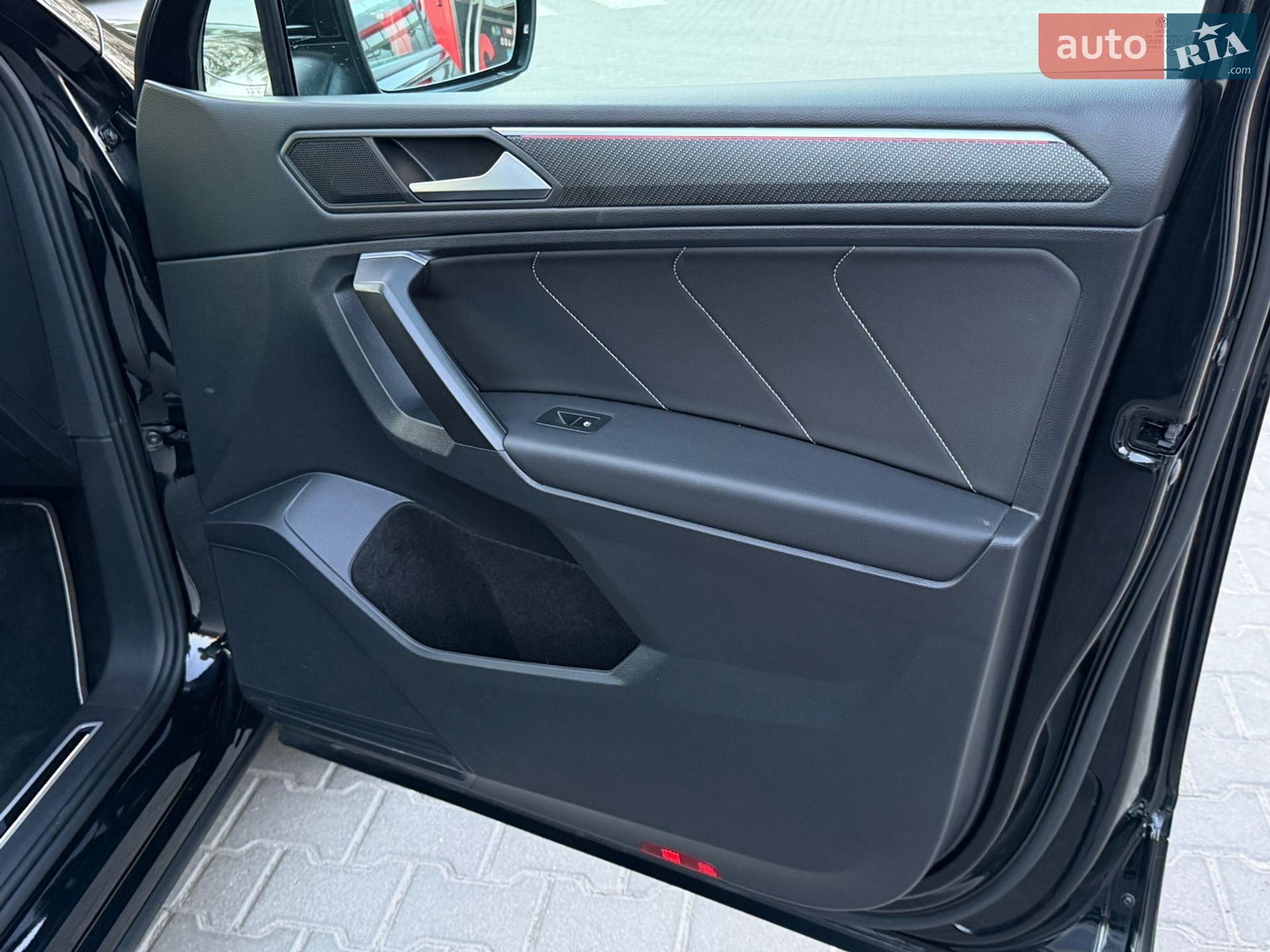 Volkswagen Tiguan Allspace 2023 VIN WVGZZZ5NZNM090332 фото оголошення 38 з 42