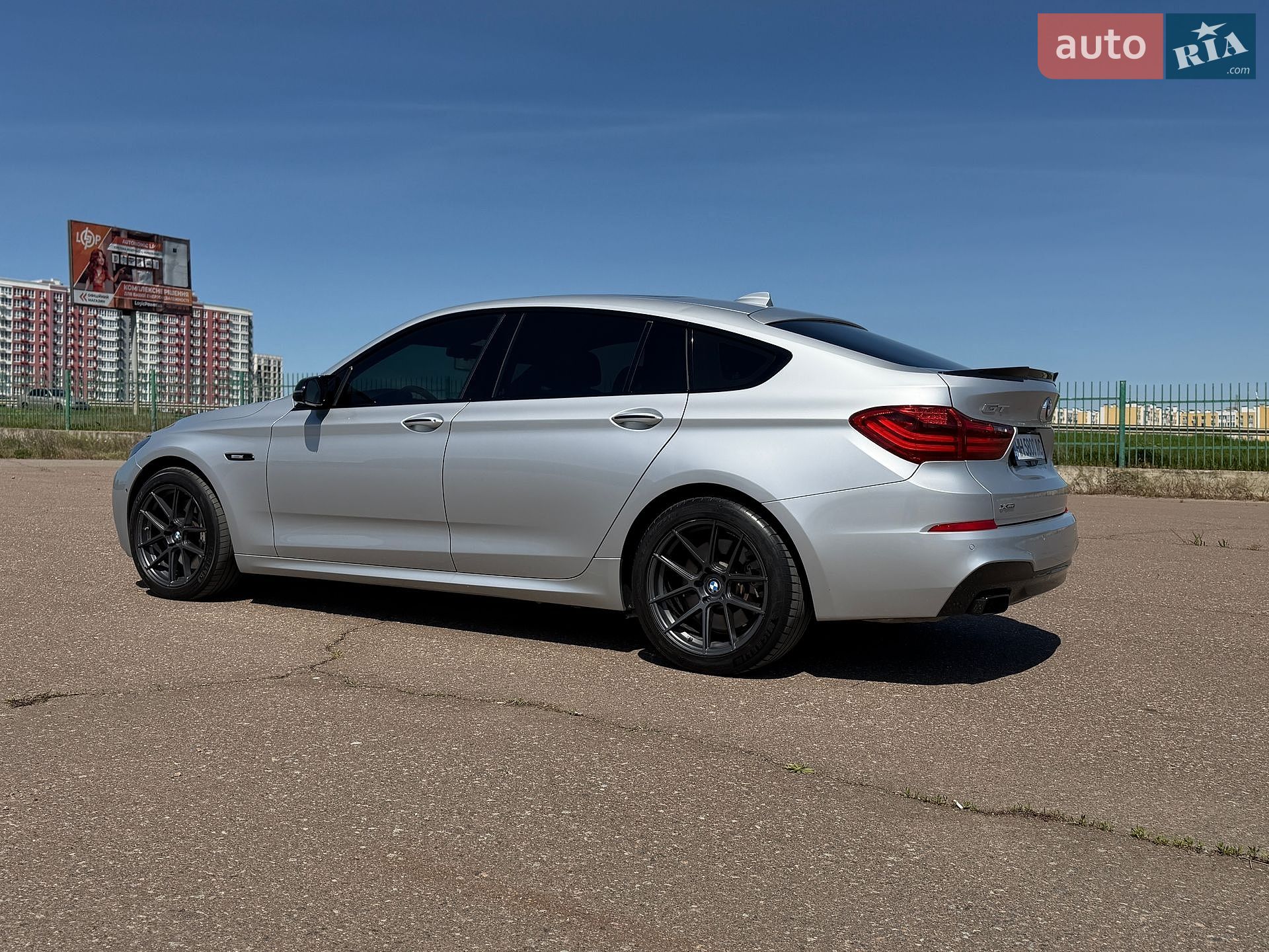 BMW 5 Series GT 2016 VIN WBA5M0C55GD085242 фото оголошення 6 з 45