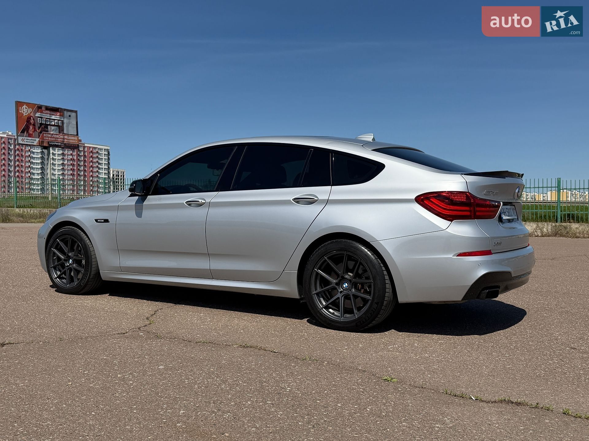 BMW 5 Series GT 2016 VIN WBA5M0C55GD085242 фото оголошення 5 з 45