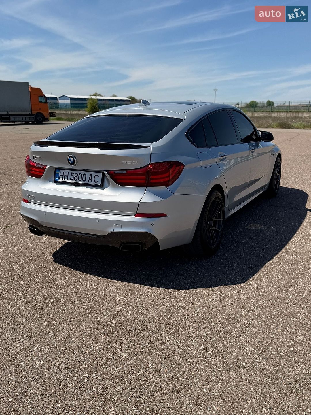 BMW 5 Series GT 2016 VIN WBA5M0C55GD085242 фото оголошення 13 з 45