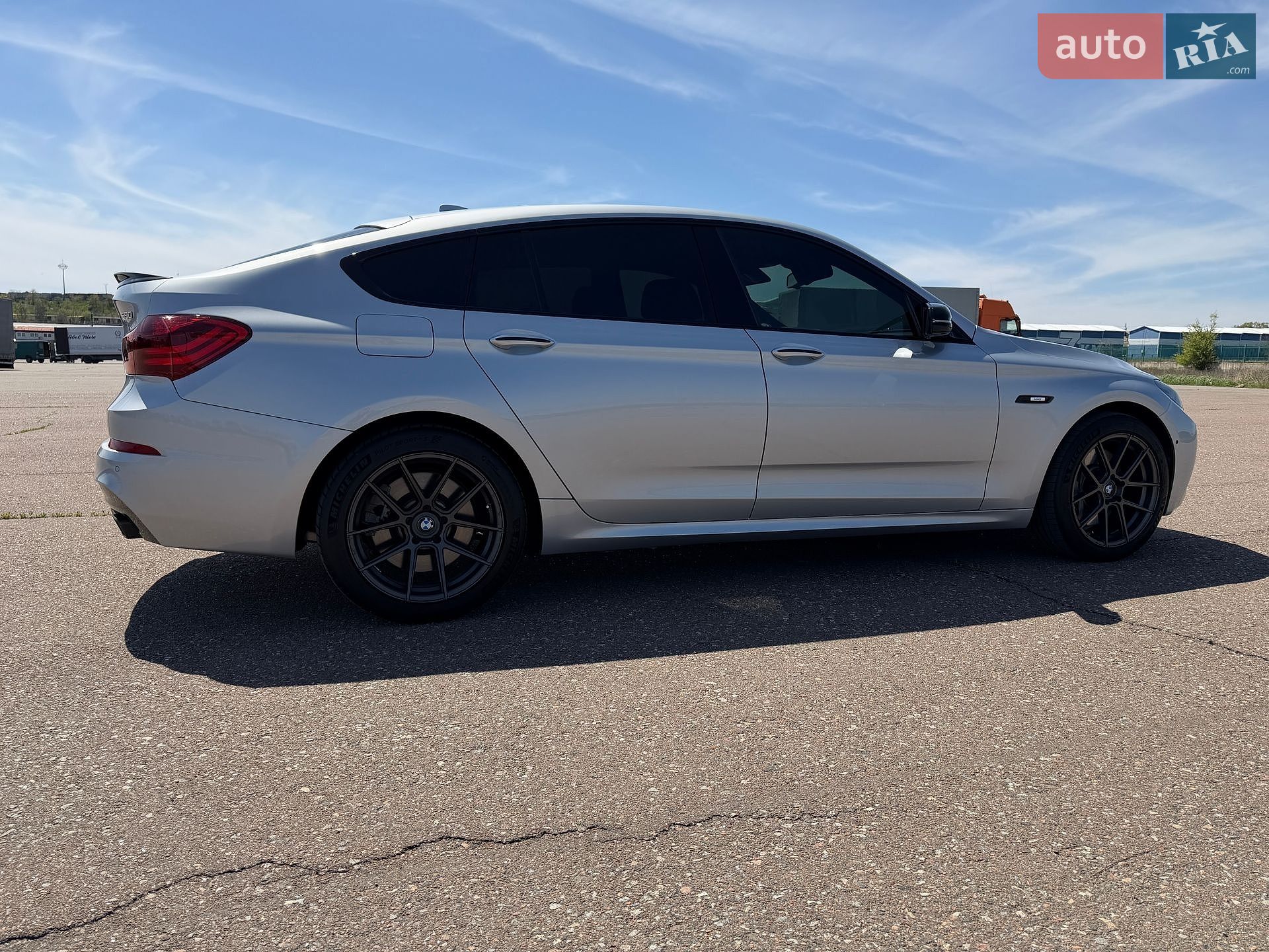 BMW 5 Series GT 2016 VIN WBA5M0C55GD085242 фото оголошення 9 з 45