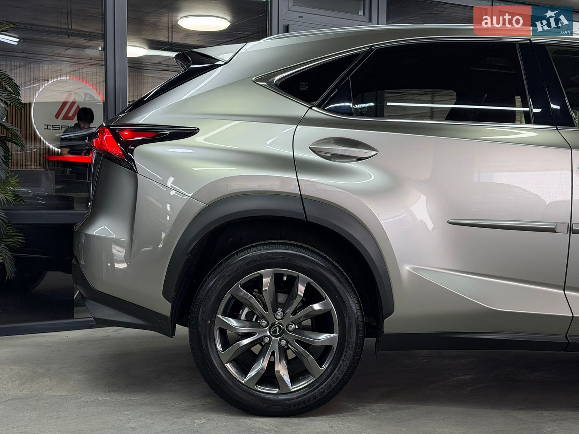 Lexus NX 2021 VIN JTJSARBZ2M2190669 фото оголошення 14 з 31