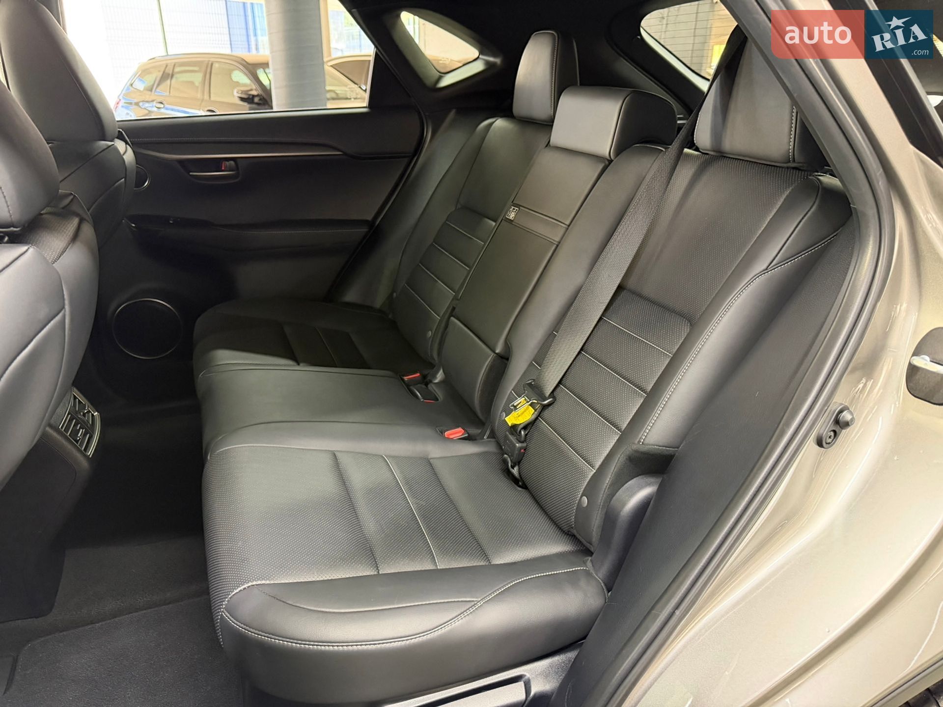 Lexus NX 2021 VIN JTJSARBZ2M2190669 фото оголошення 24 з 31