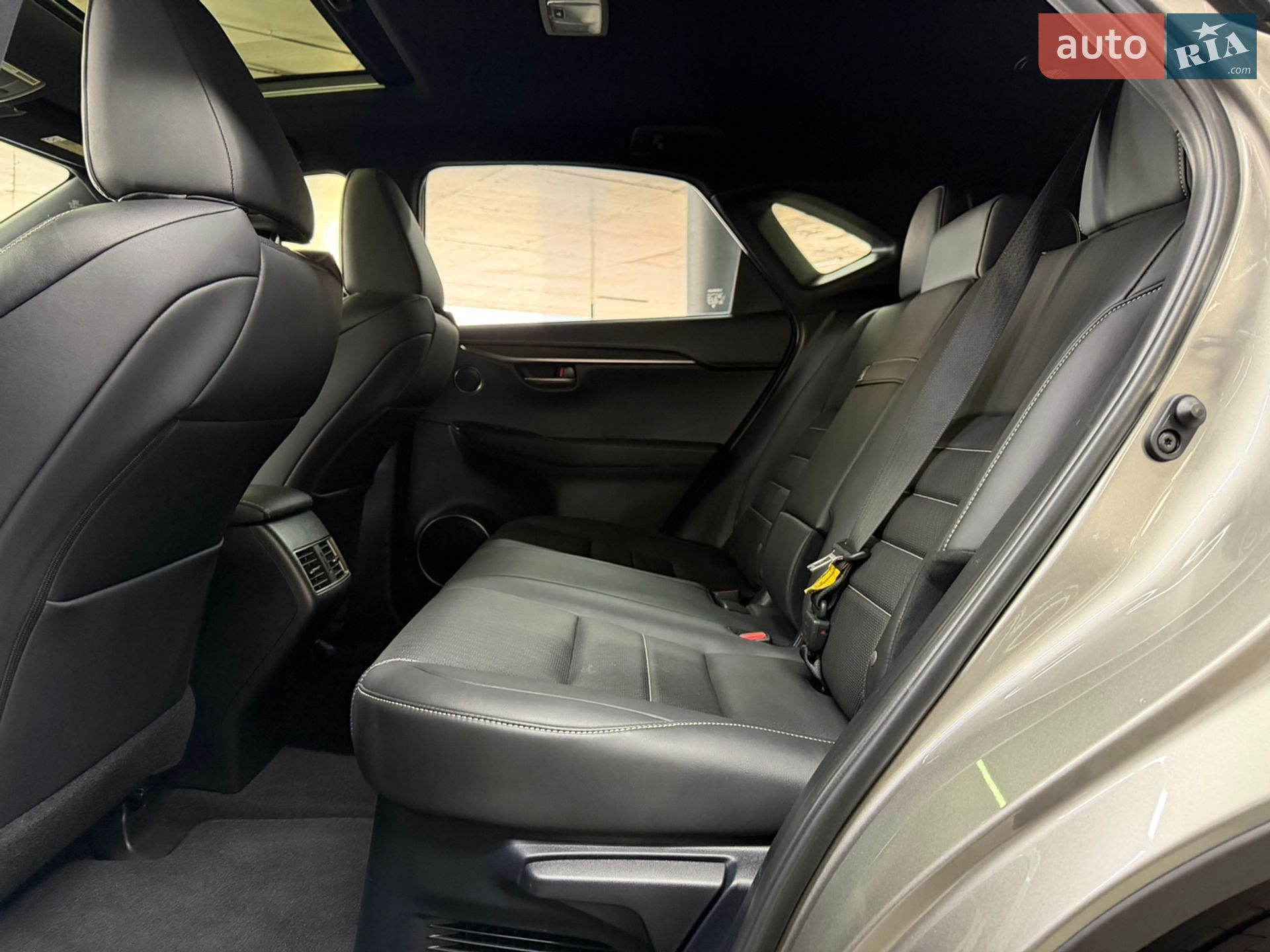 Lexus NX 2021 VIN JTJSARBZ2M2190669 фото оголошення 26 з 31