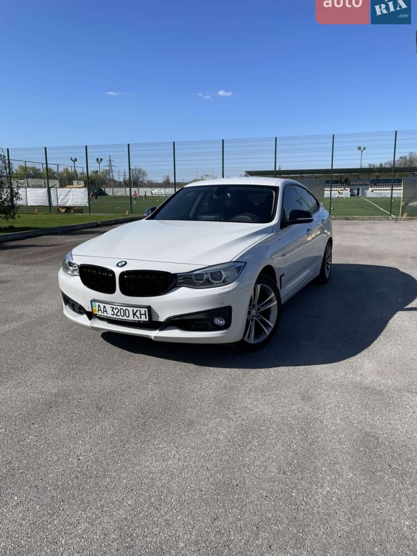 BMW 3 Series GT 2013 VIN WBA3X51060D158868 фото оголошення 2 з 38