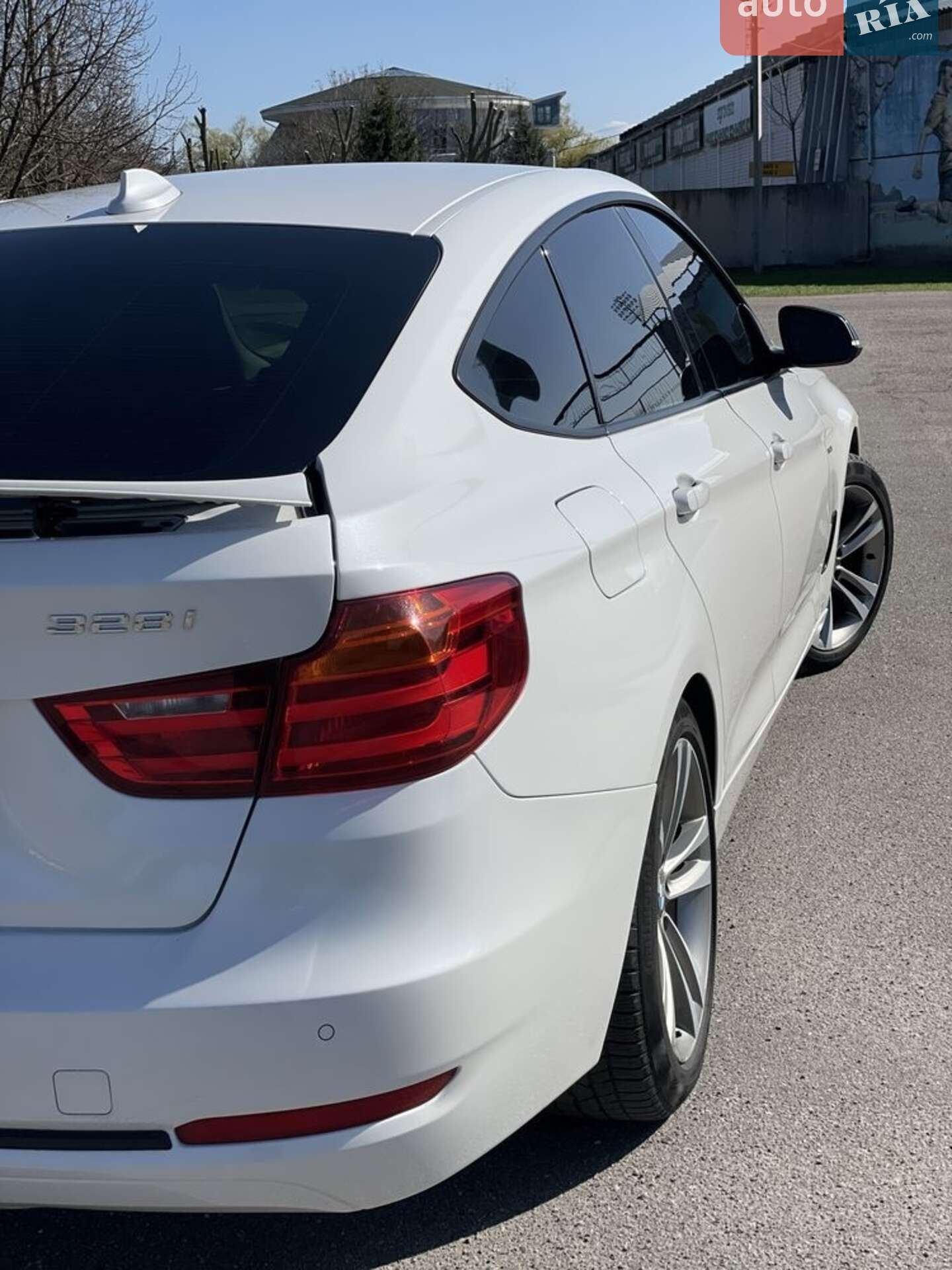 BMW 3 Series GT 2013 VIN WBA3X51060D158868 фото оголошення 5 з 38