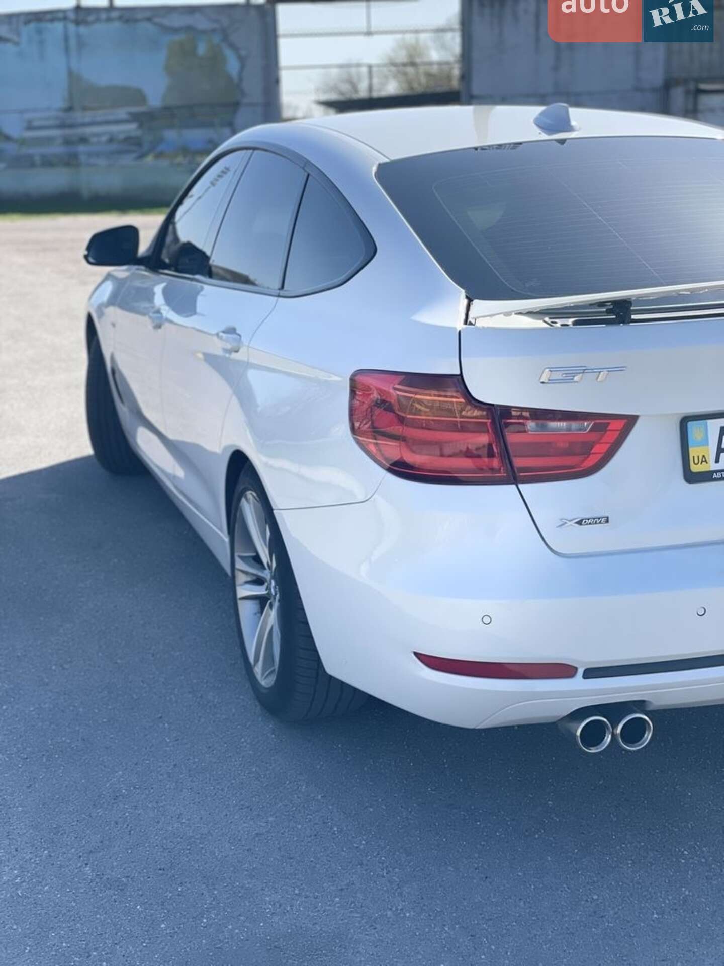 BMW 3 Series GT 2013 VIN WBA3X51060D158868 фото оголошення 4 з 38