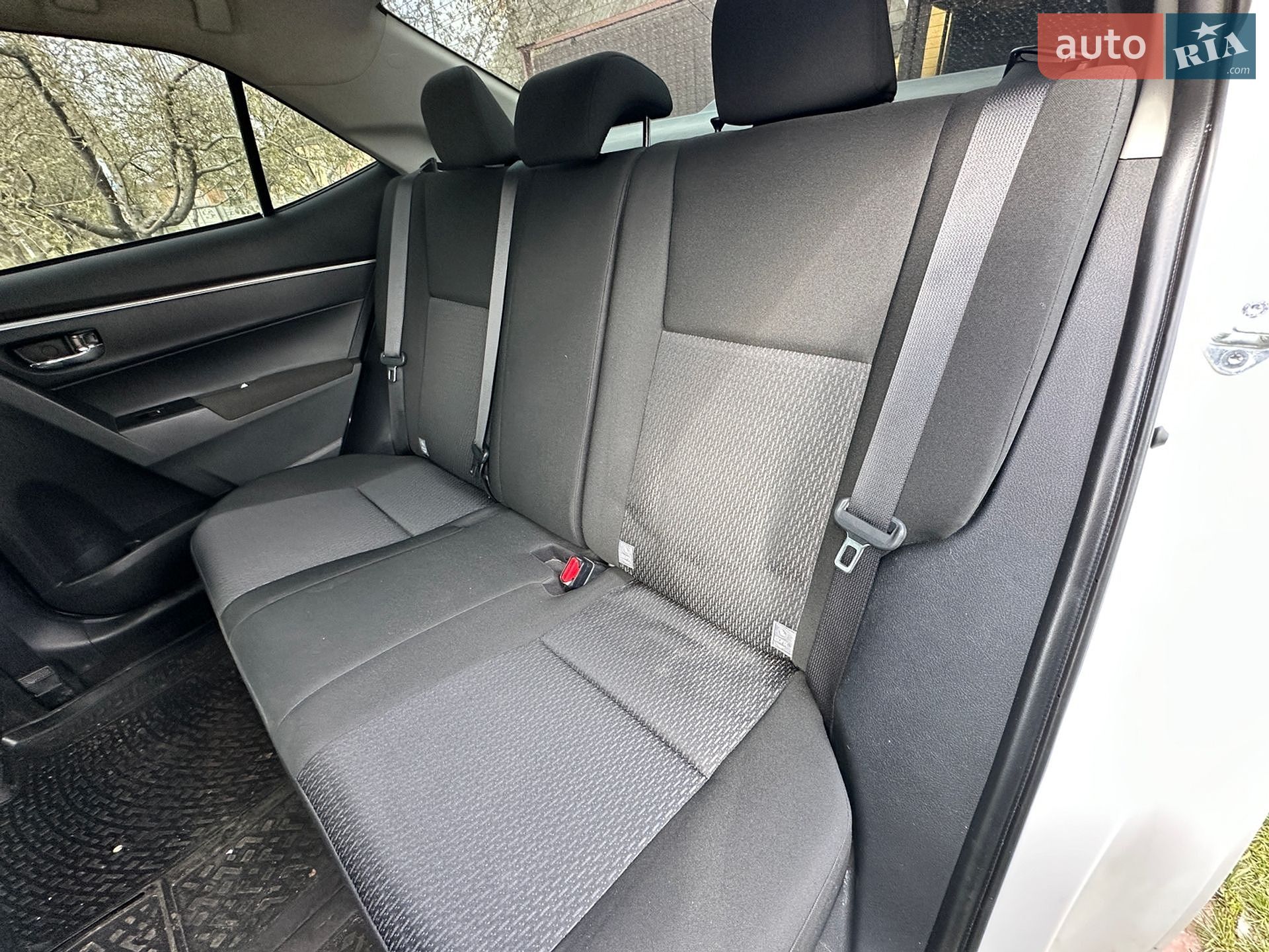 Toyota Corolla 2015 VIN NMTBB0JE00R141532 фото оголошення 14 з 25