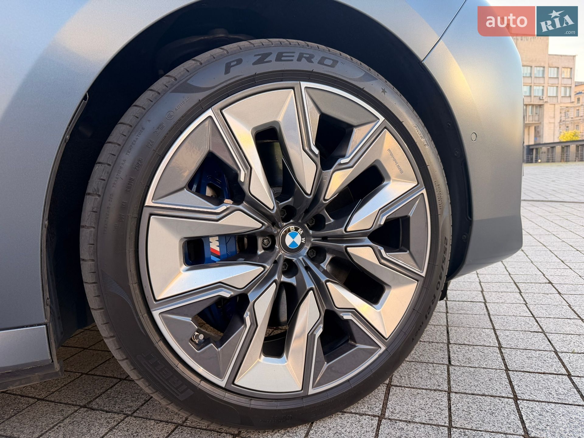 BMW i7 2023 VIN WBY81EH080CP17681 фото оголошення 19 з 30