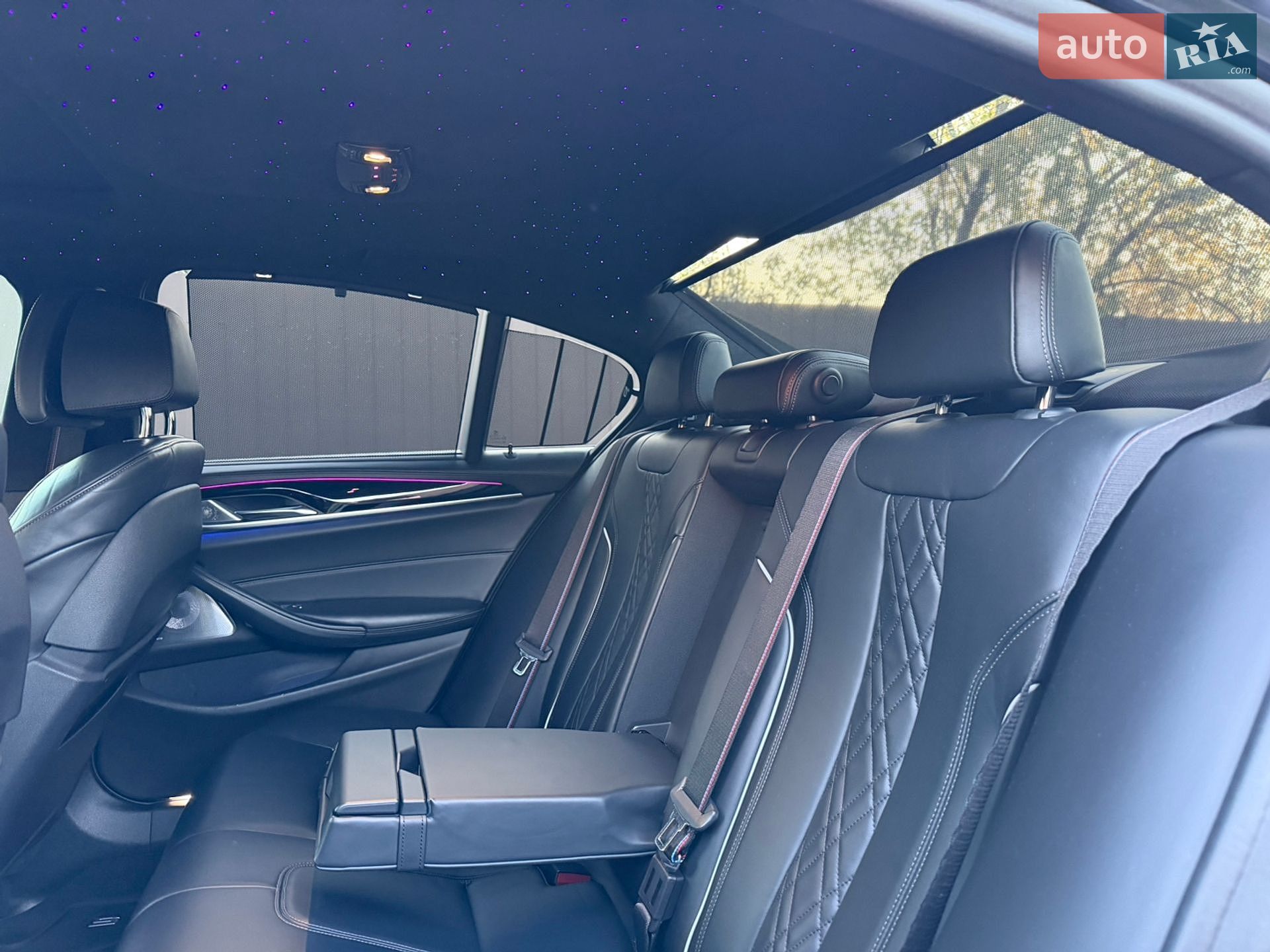 BMW 5 Series 2018 VIN WBAJD71060BM20203 фото оголошення 38 з 74