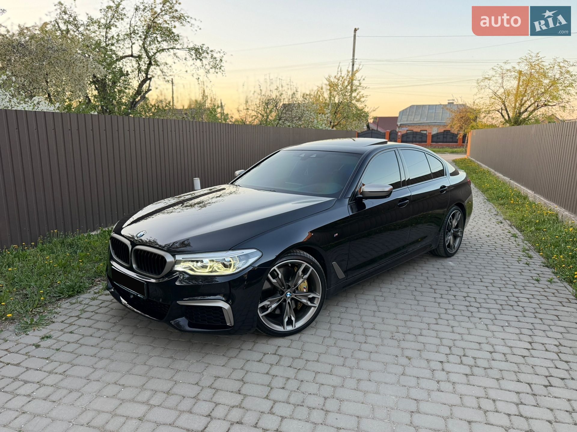 BMW 5 Series 2018 VIN WBAJD71060BM20203 фото оголошення 61 з 74