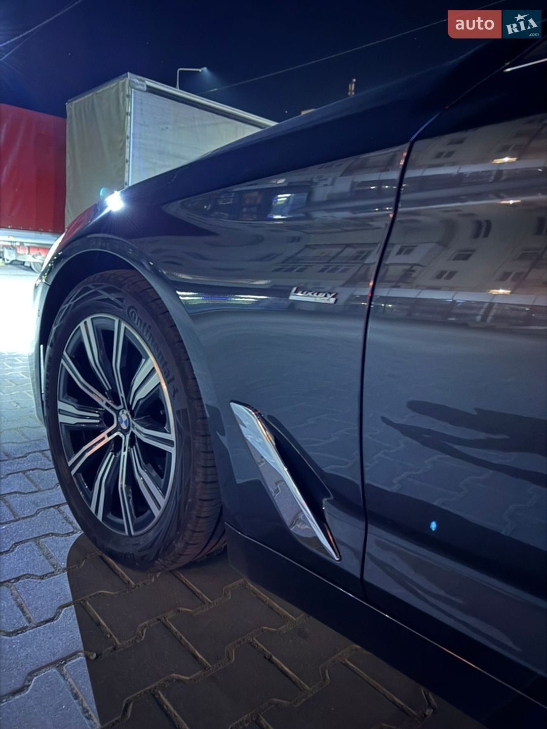 BMW 5 Series 2017 VIN WBAJC31030G870552 фото оголошення 24 з 35