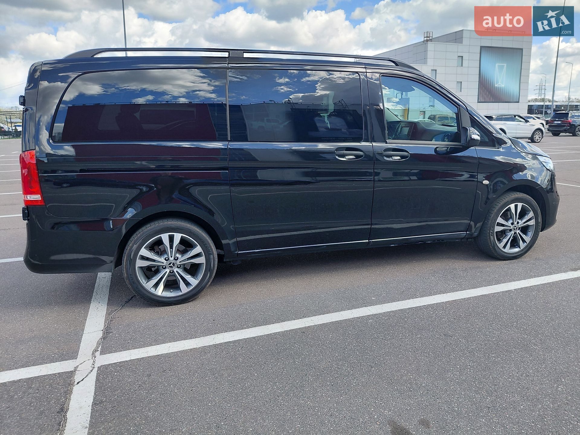 Mercedes-Benz Metris 2019 VIN WD4PG2EE3K3595007 фото оголошення 12 з 50