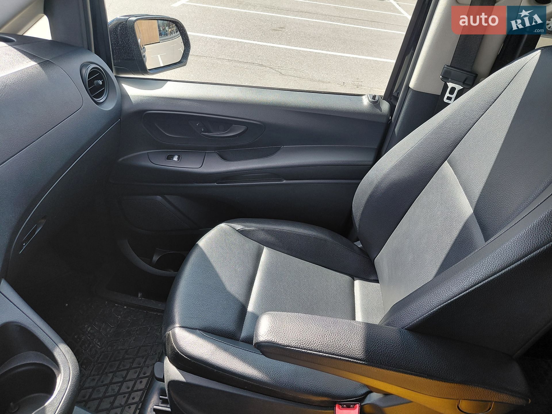 Mercedes-Benz Metris 2019 VIN WD4PG2EE3K3595007 фото оголошення 25 з 50
