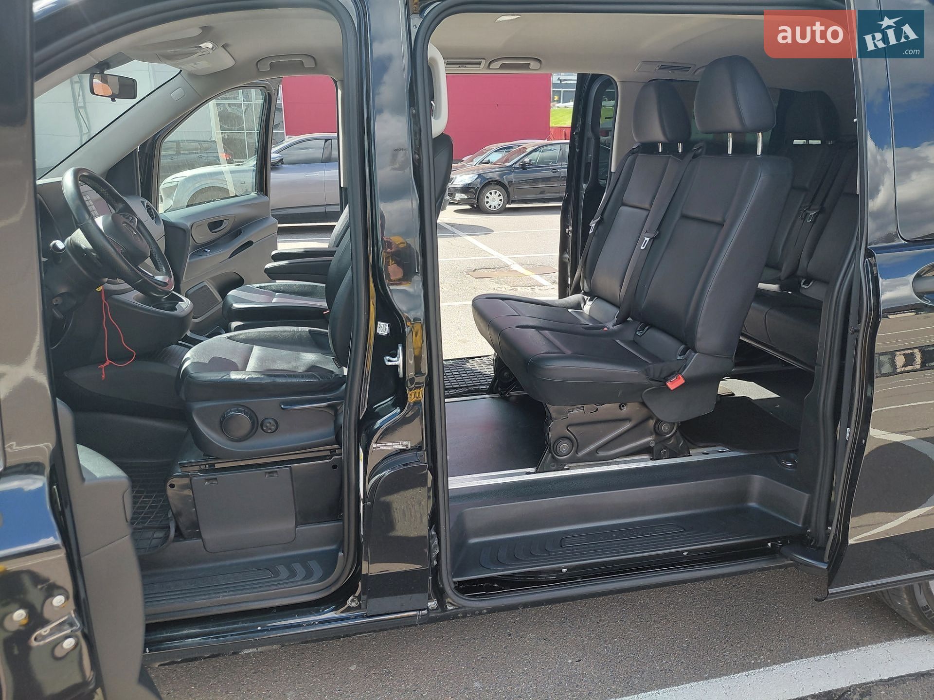 Mercedes-Benz Metris 2019 VIN WD4PG2EE3K3595007 фото оголошення 50 з 50
